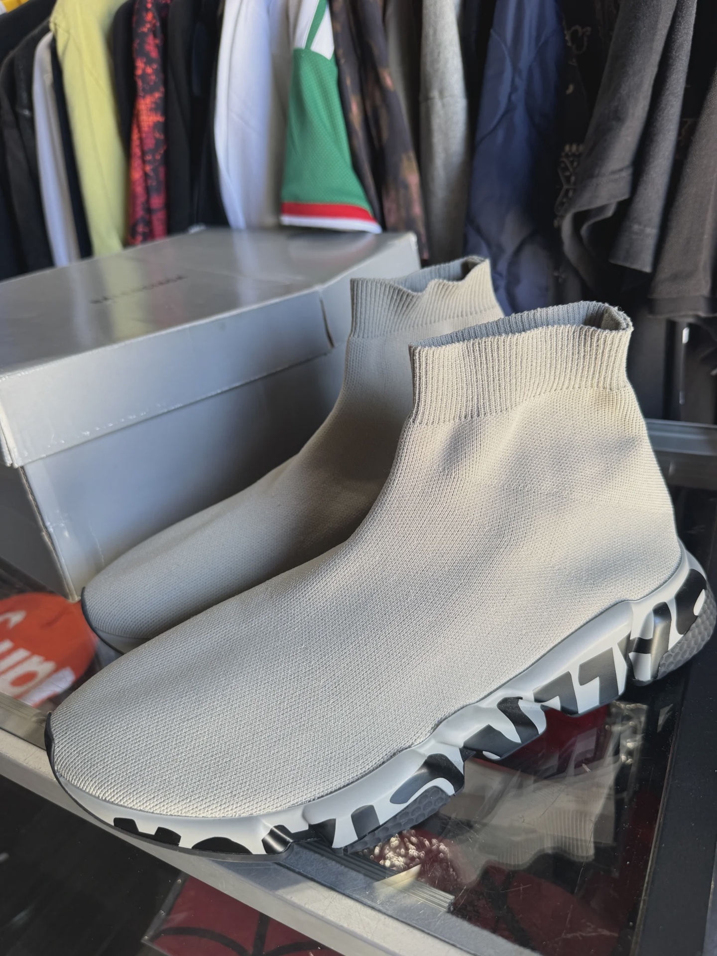 Balenciaga Speed Trainer • Pre-Owned [2836] - photo 2