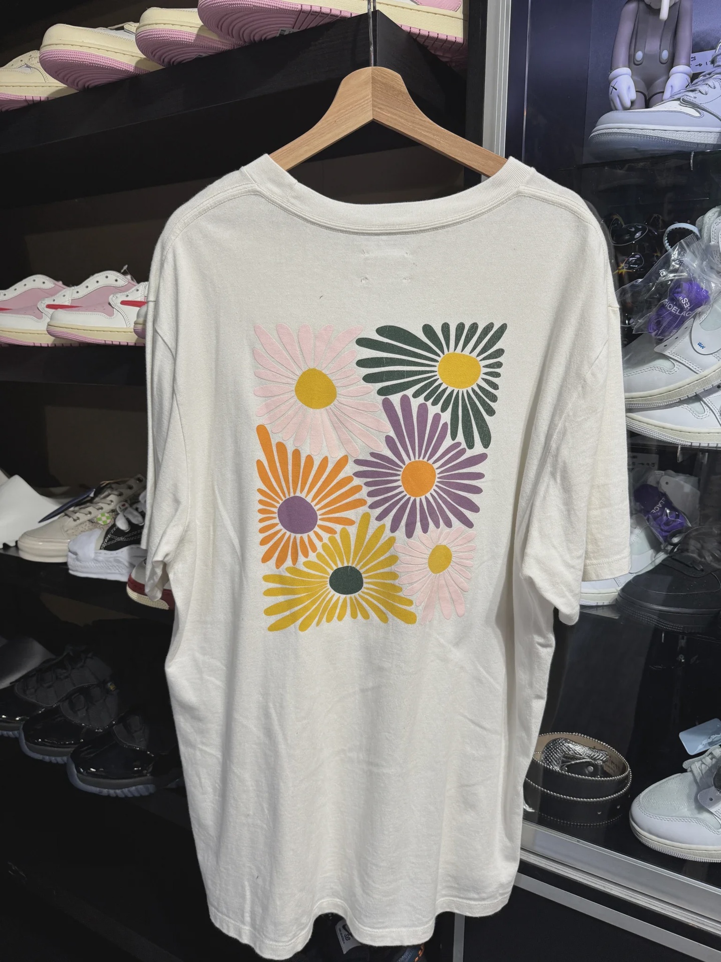 Amiri Vintage Flowers Graph Tee Cream XL • Pre-Owned [8932] - photo 2