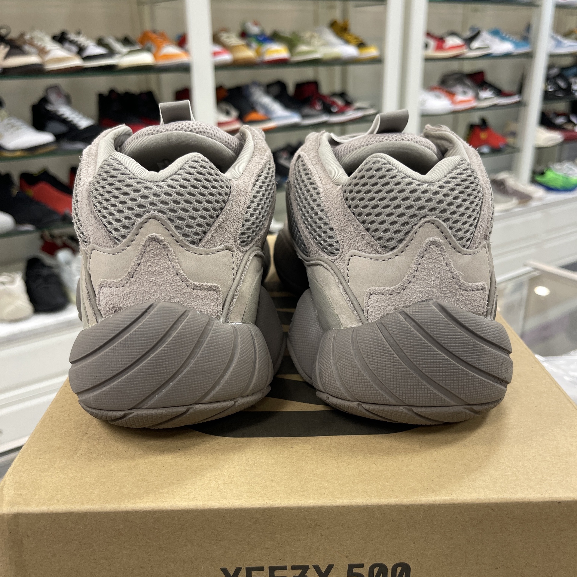 adidas Yeezy 500 Ash Grey - Pre-Owned - photo 10