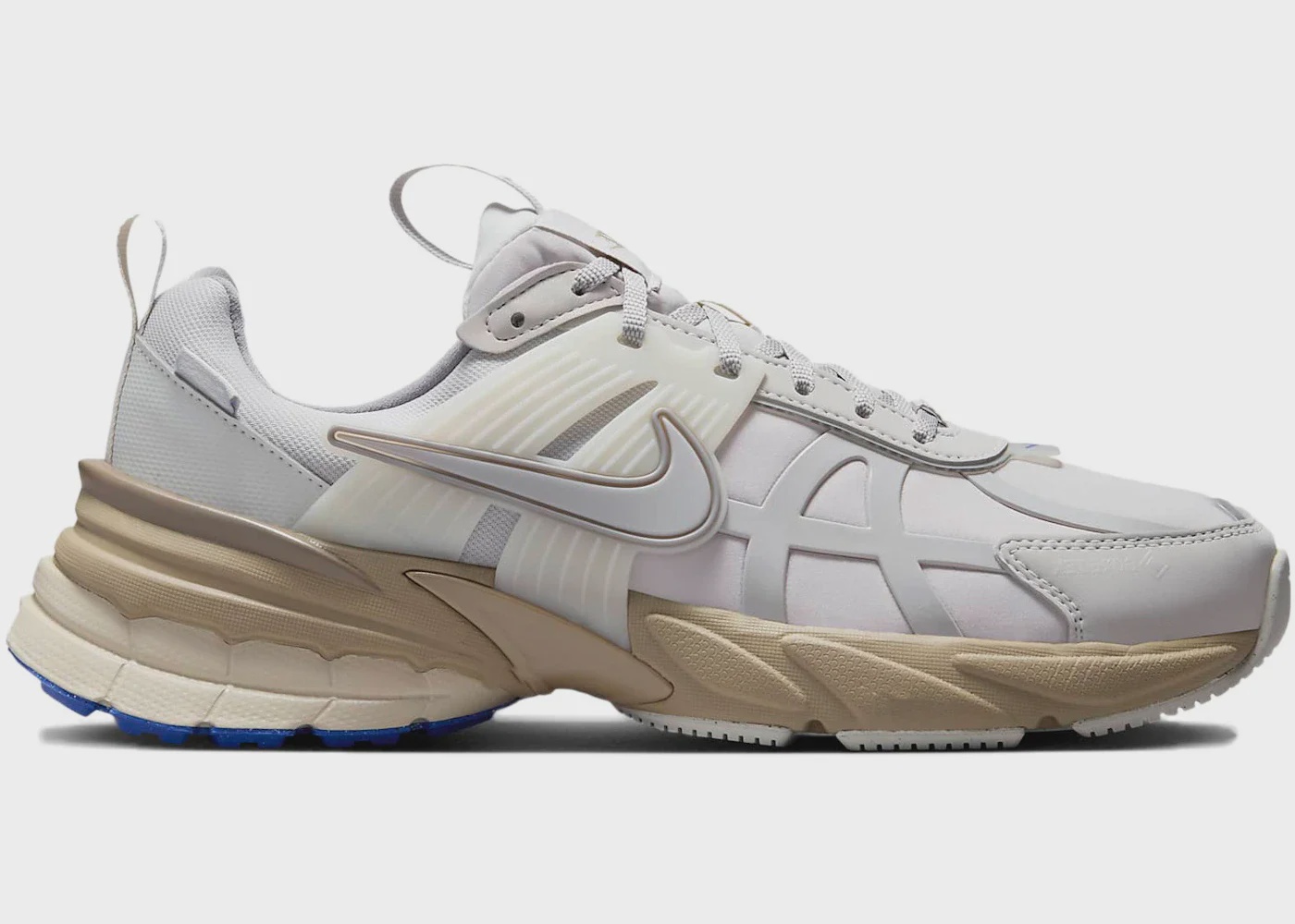 Nike Nike V2K Run Gore-Tex Light Bone (Women's) - Size US M 10.5