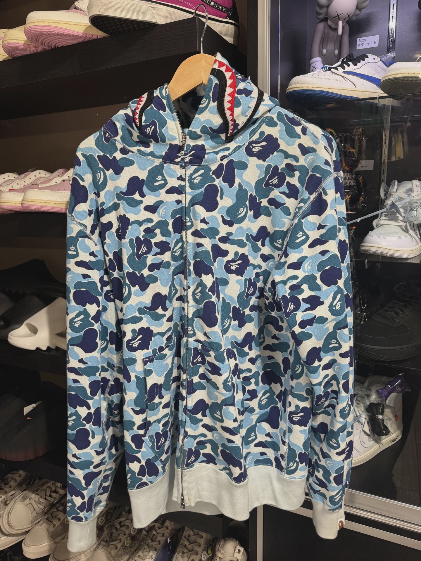Bape Shark Blue  Hoodie • Pre-Owned [8371] - photo 1