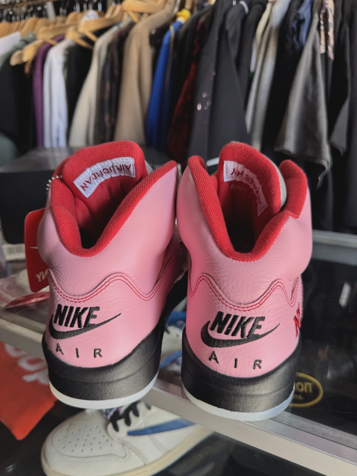Air Jordan 5 Retro Awake NY Arctic Pink • Pre-Owned [0903] - photo 3