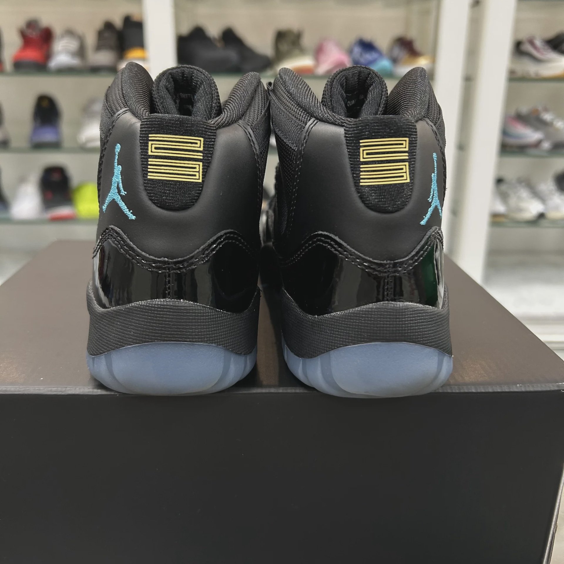 Air Jordan 11 Retro Gamma Blue (2025) (Preschool) • Pre-Owned [2263] - photo 5