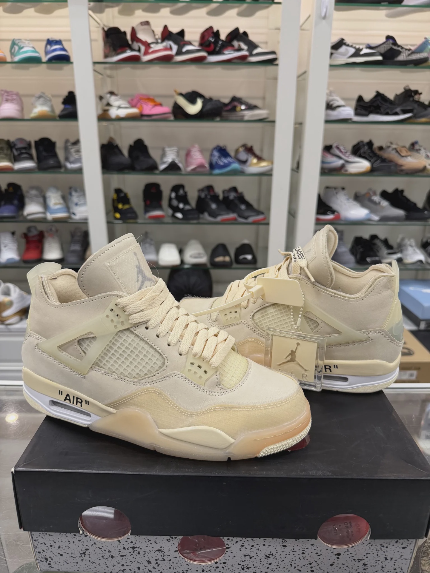 Jordan Air Jordan 4 Retro Off-White Sail (Women's) - Size US W 10