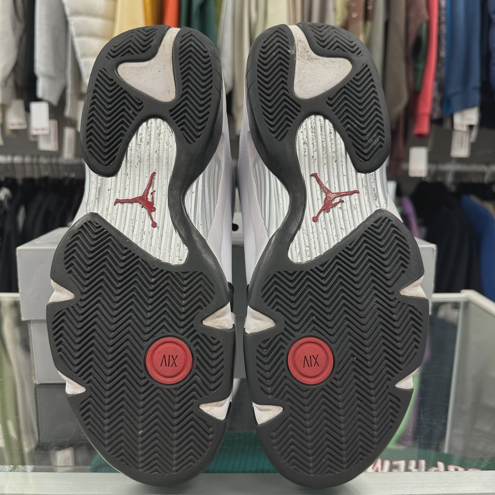 Air Jordan 14 Retro Black Toe (2024) • Pre-Owned [3987] - photo 6