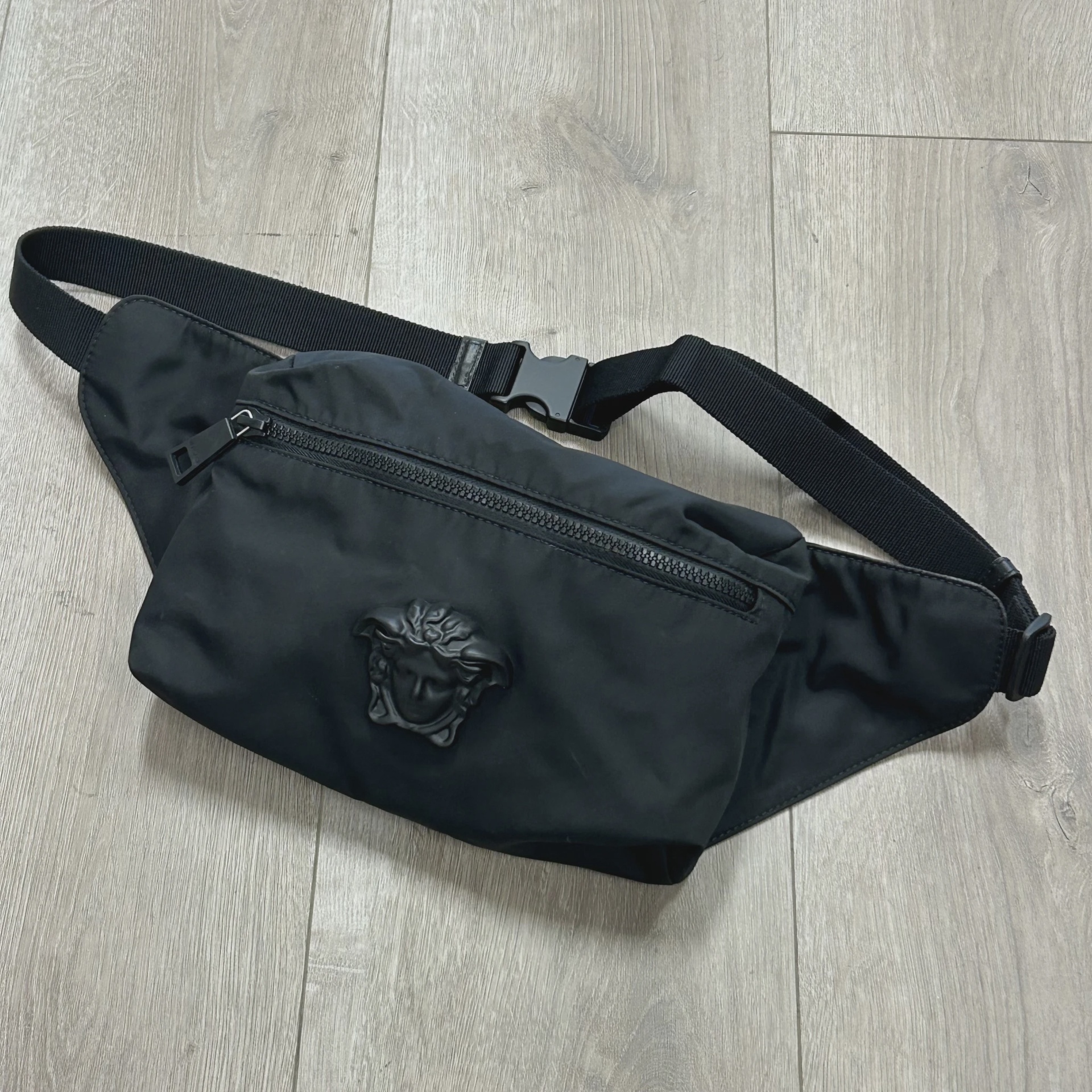 Versace bag • Pre-Owned [0717]