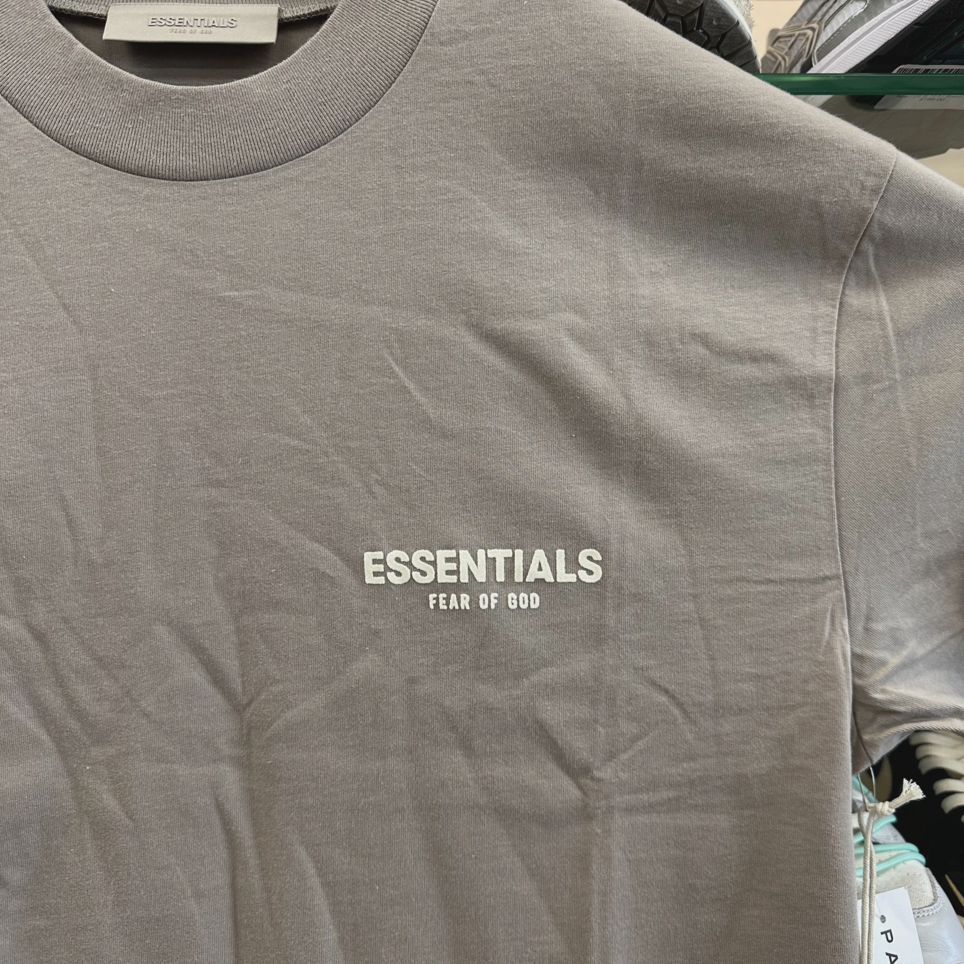 Essentials tee • Brand New [1679] 5