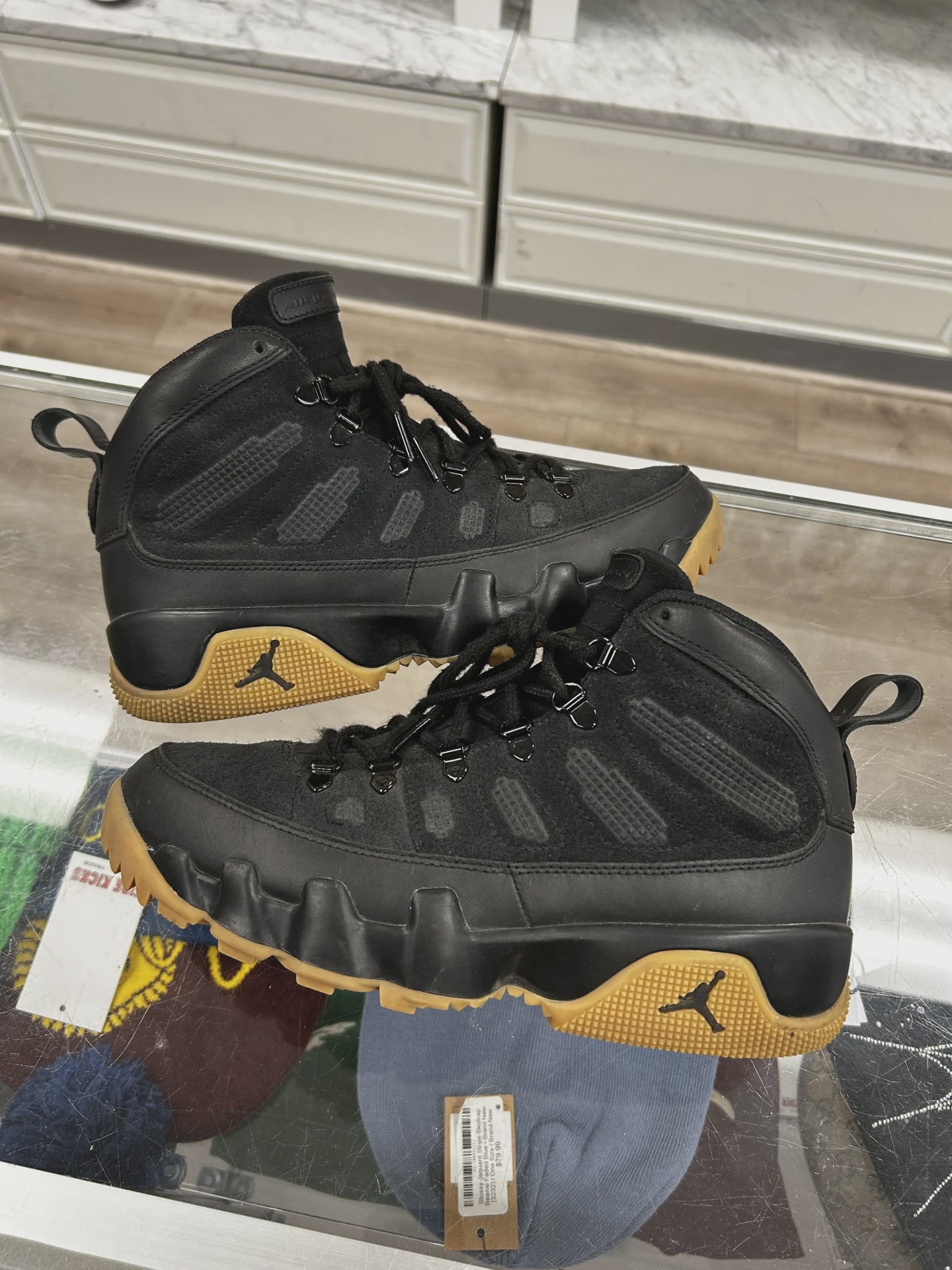 Jordan Air Jordan 9 Retro Boot NRG Black Light Gum - Size US M 9