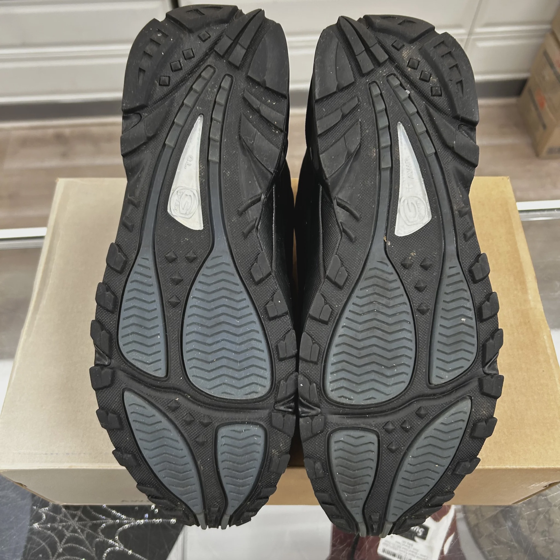 Nike Hot Step Air Terra Drake NOCTA Triple Black • Pre-Owned [7658] - photo 3