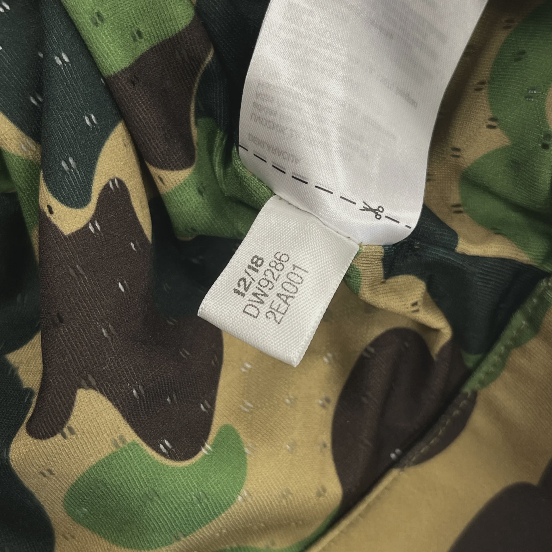 SS19 BAPE x Adidas SB Shark Hoodie Green • Pre-Owned [0643] - photo 6