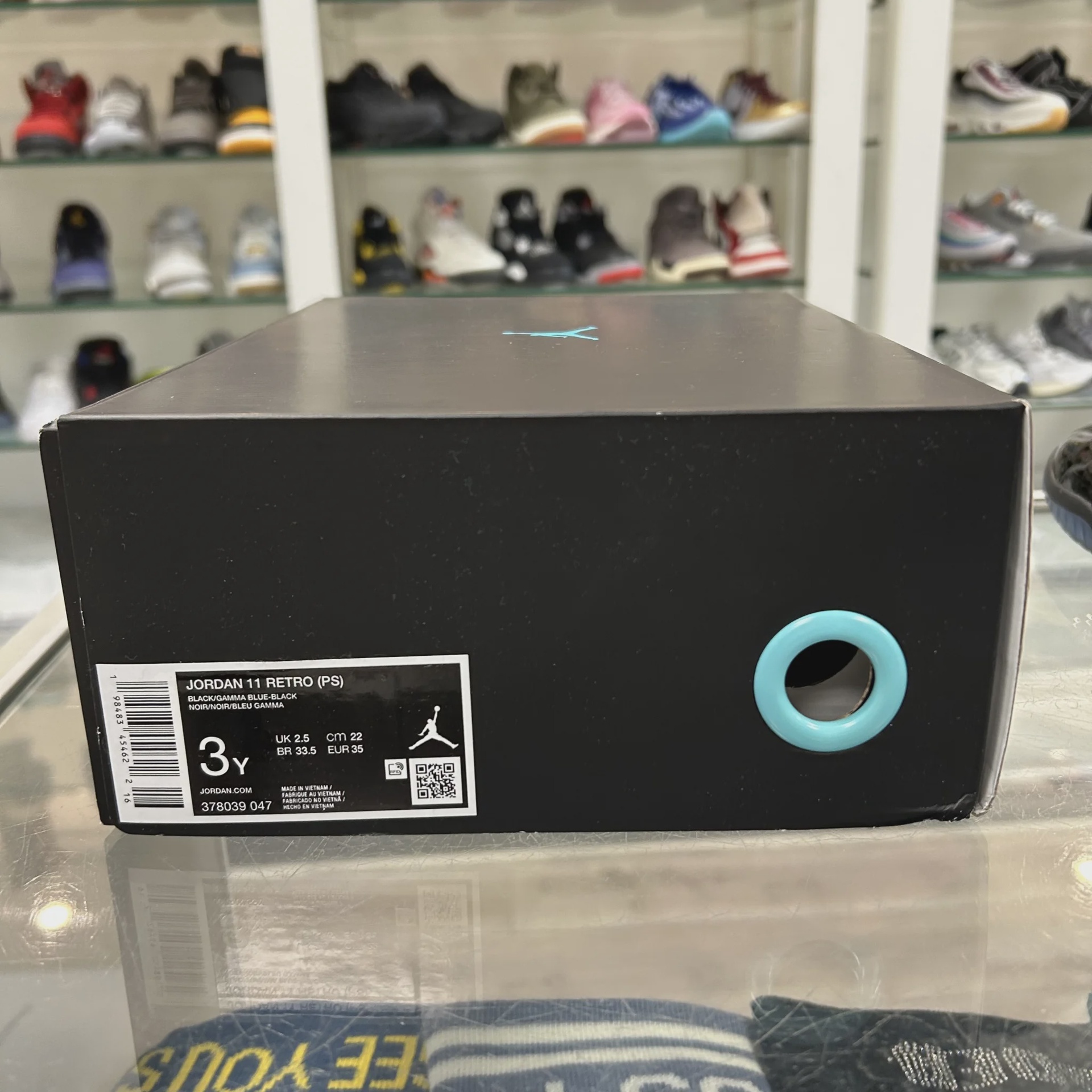 Air Jordan 11 Retro Gamma Blue (2025) (Preschool) • Pre-Owned [2263] - photo 3