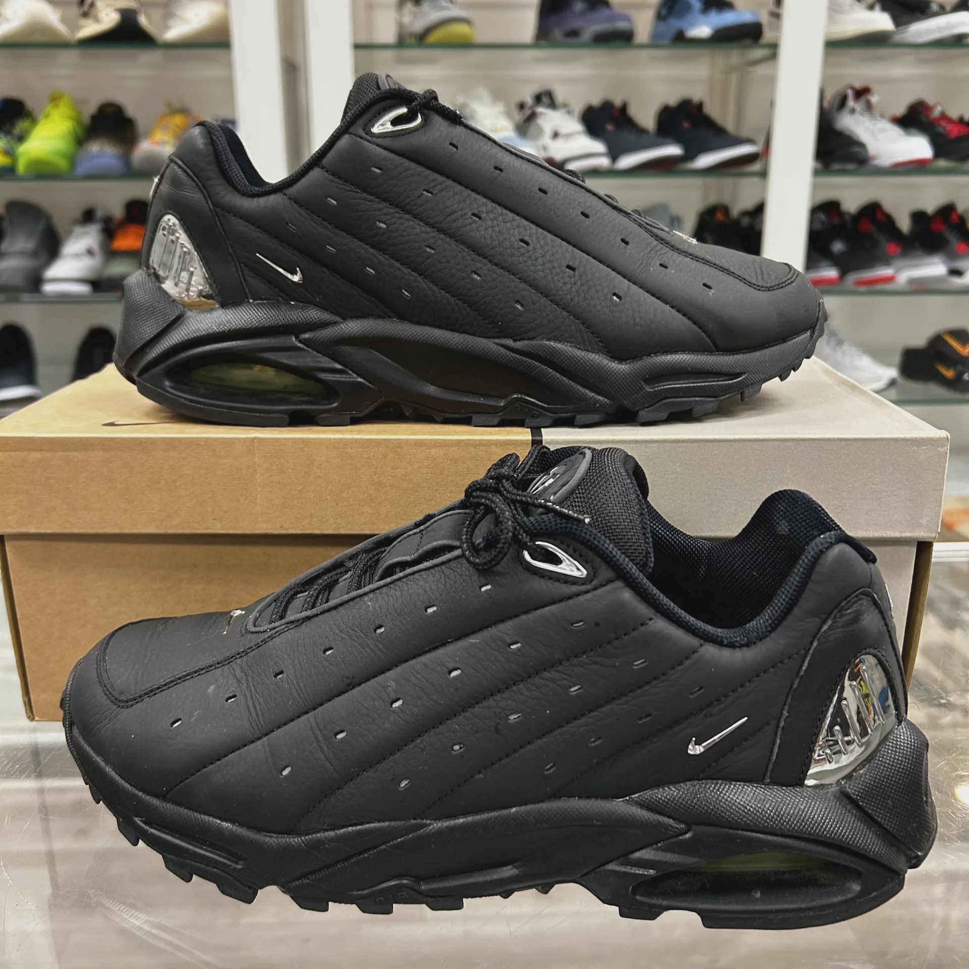 Nike Hot Step Air Terra Drake NOCTA Triple Black • Pre-Owned [7658] - photo 7