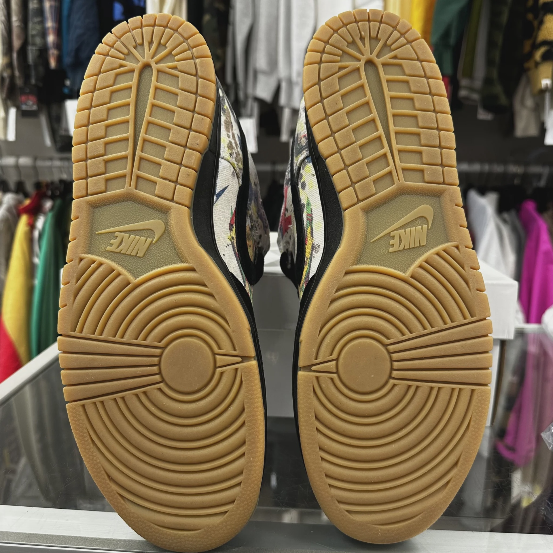 Nike SB Dunk Low Supreme Rammellzee • Pre-Owned [0024] - photo 5
