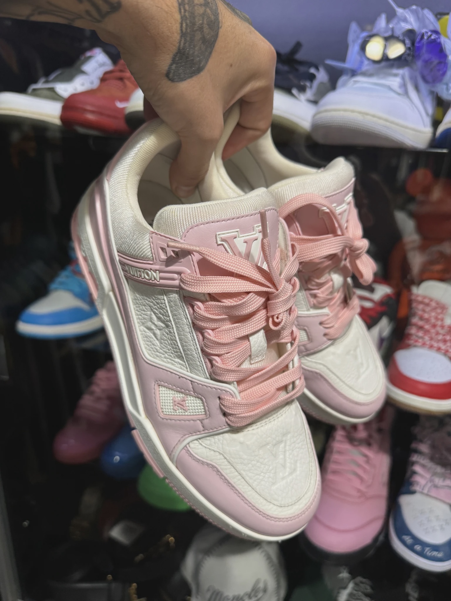 Louis Vuitton Trainer Pink sz 38 No Box • Pre-Owned [1282] 2