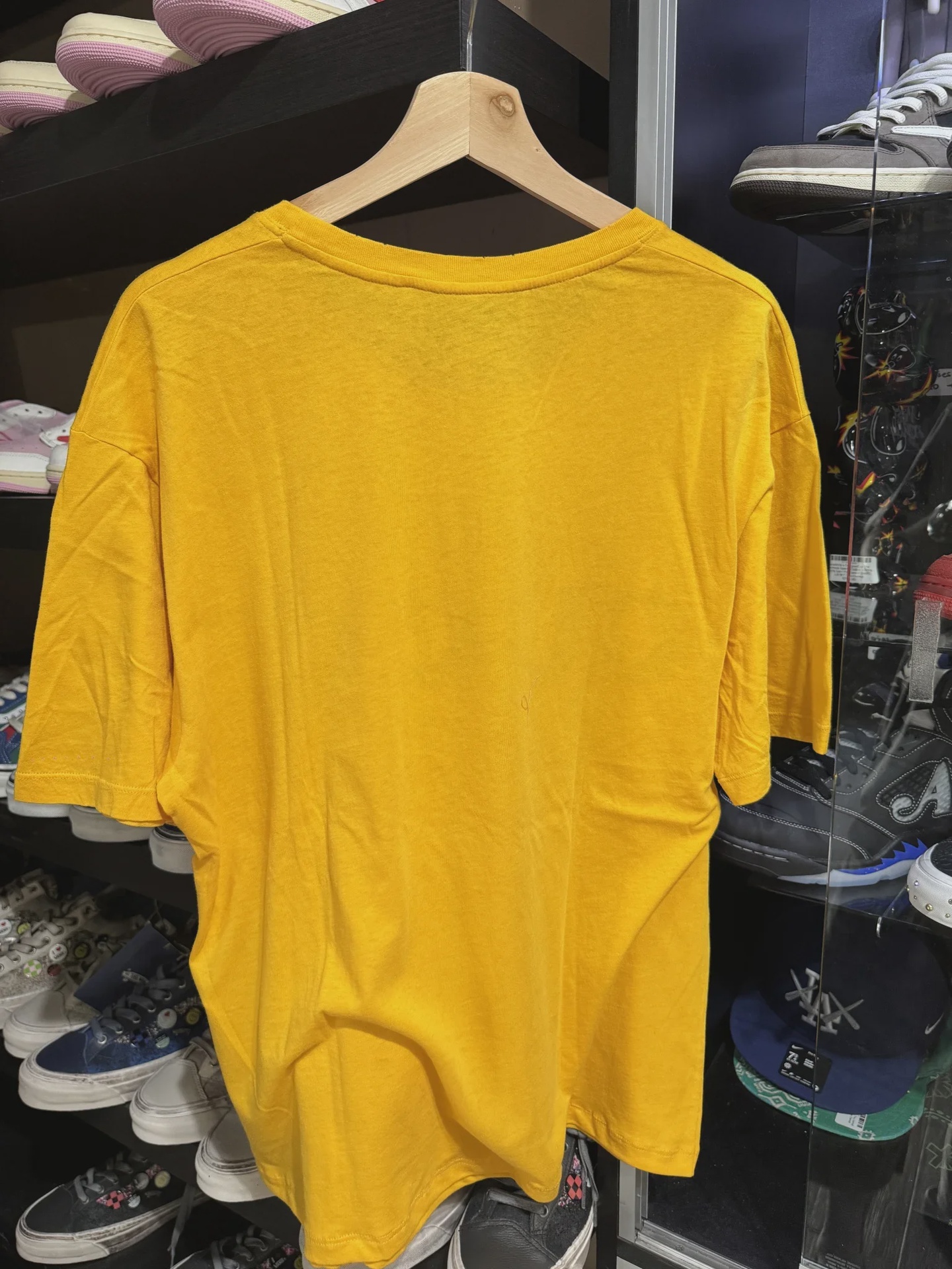Gucci Yellow Tee  • Pre-Owned [9623] - photo 2