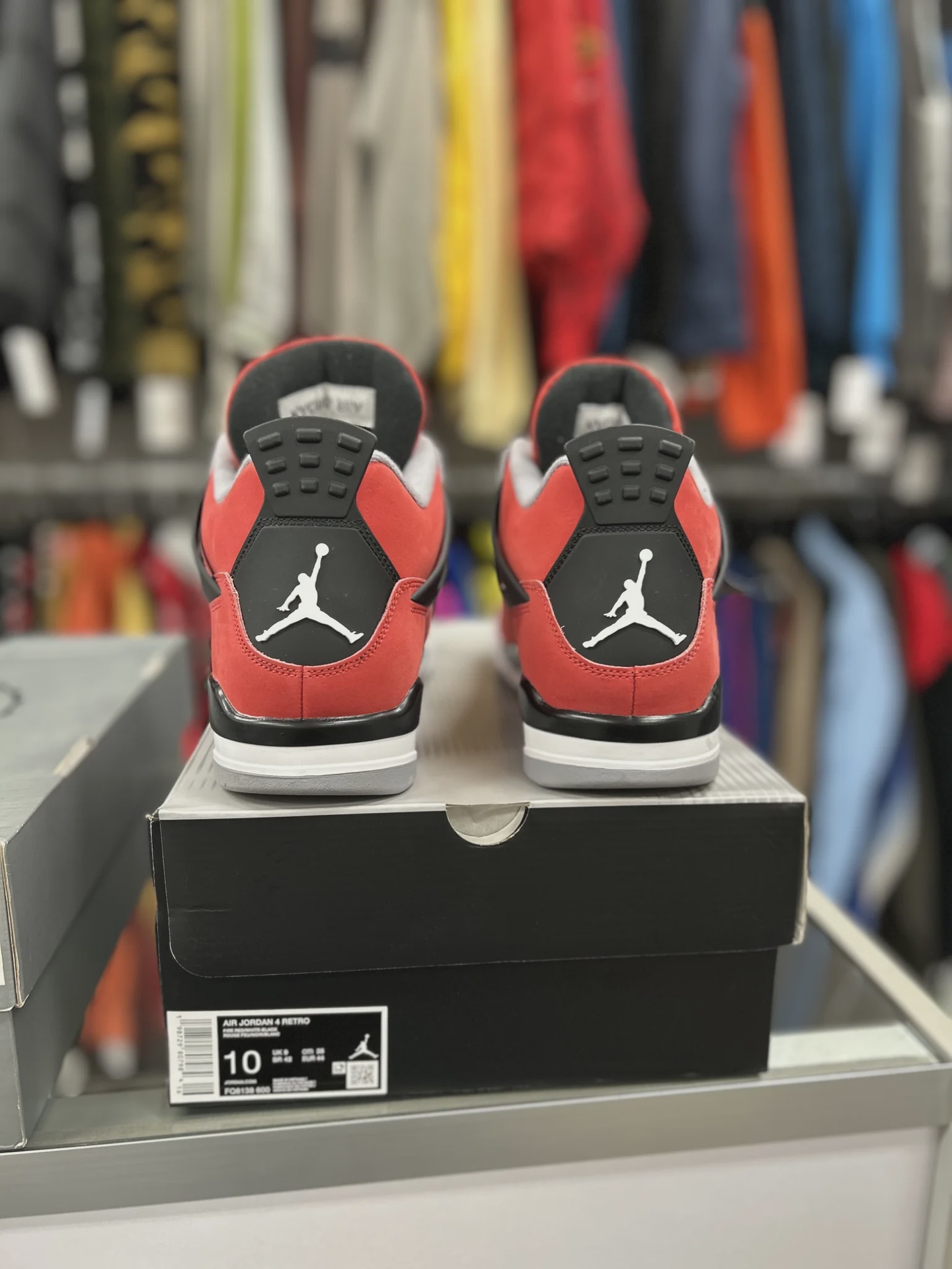 Air Jordan 4 Retro Toro Bravo (2026) • Pre-Owned [6016] - photo 4