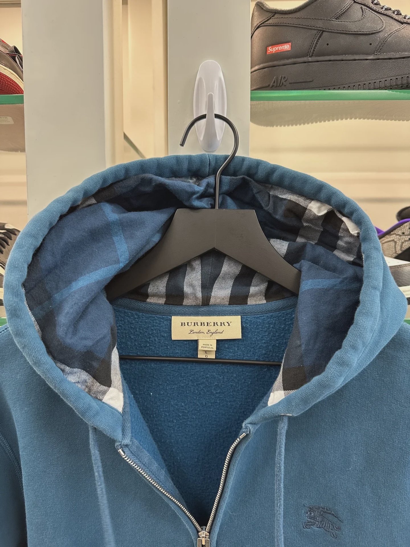 Burberry Clarendon Check Hood Zip Up Hoodie Blue • Pre-Owned [3383] - photo 2