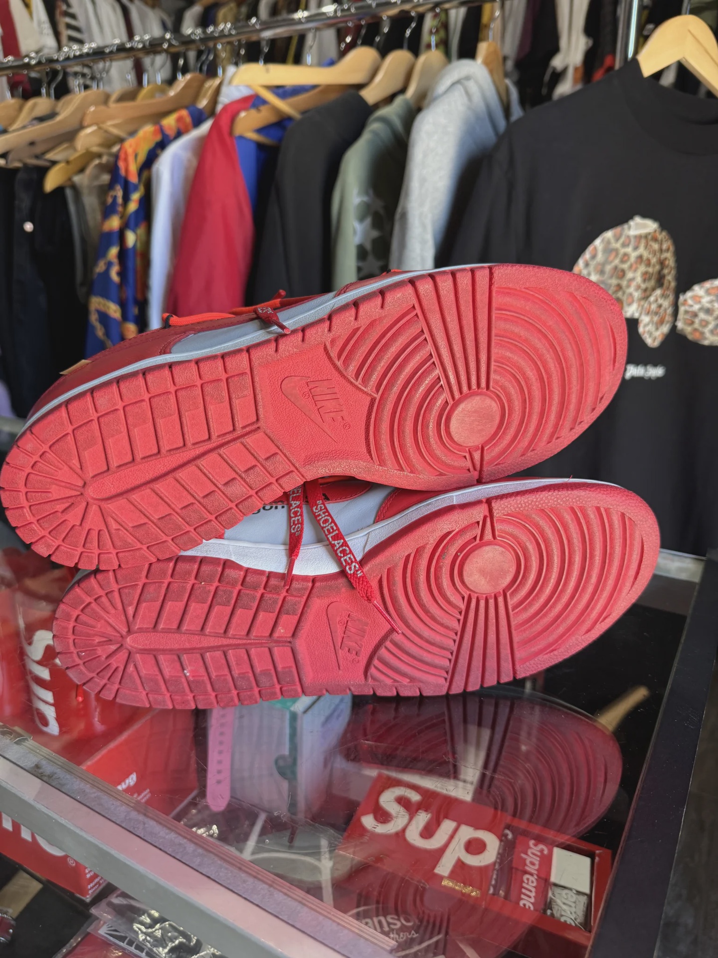 Nike Dunk Low Off-White University Red (OG NONE) • Pre-Owned [0730] - photo 3