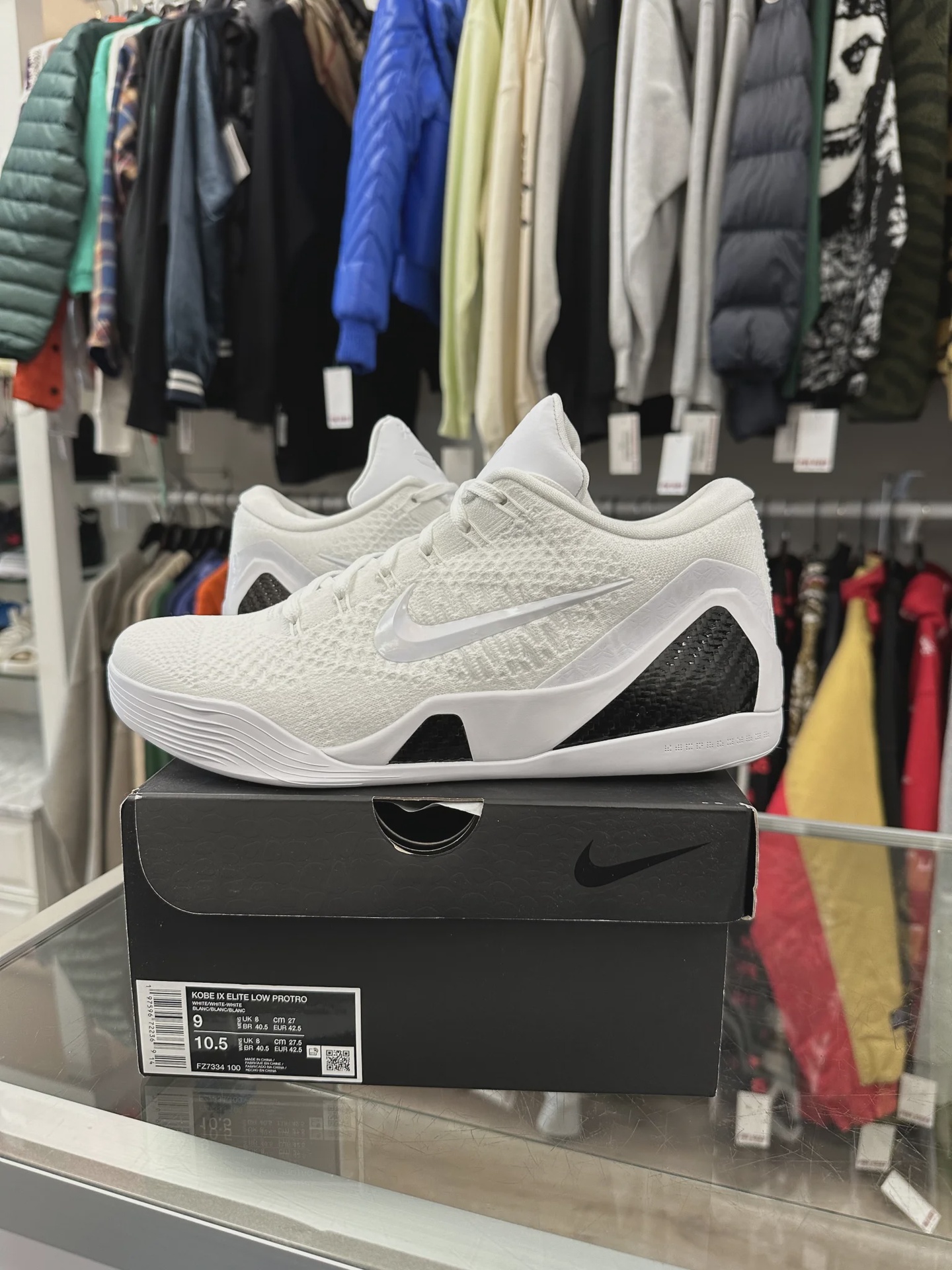 Nike Kobe 9 Elite Low Protro Halo • Pre-Owned [6724] - photo 1