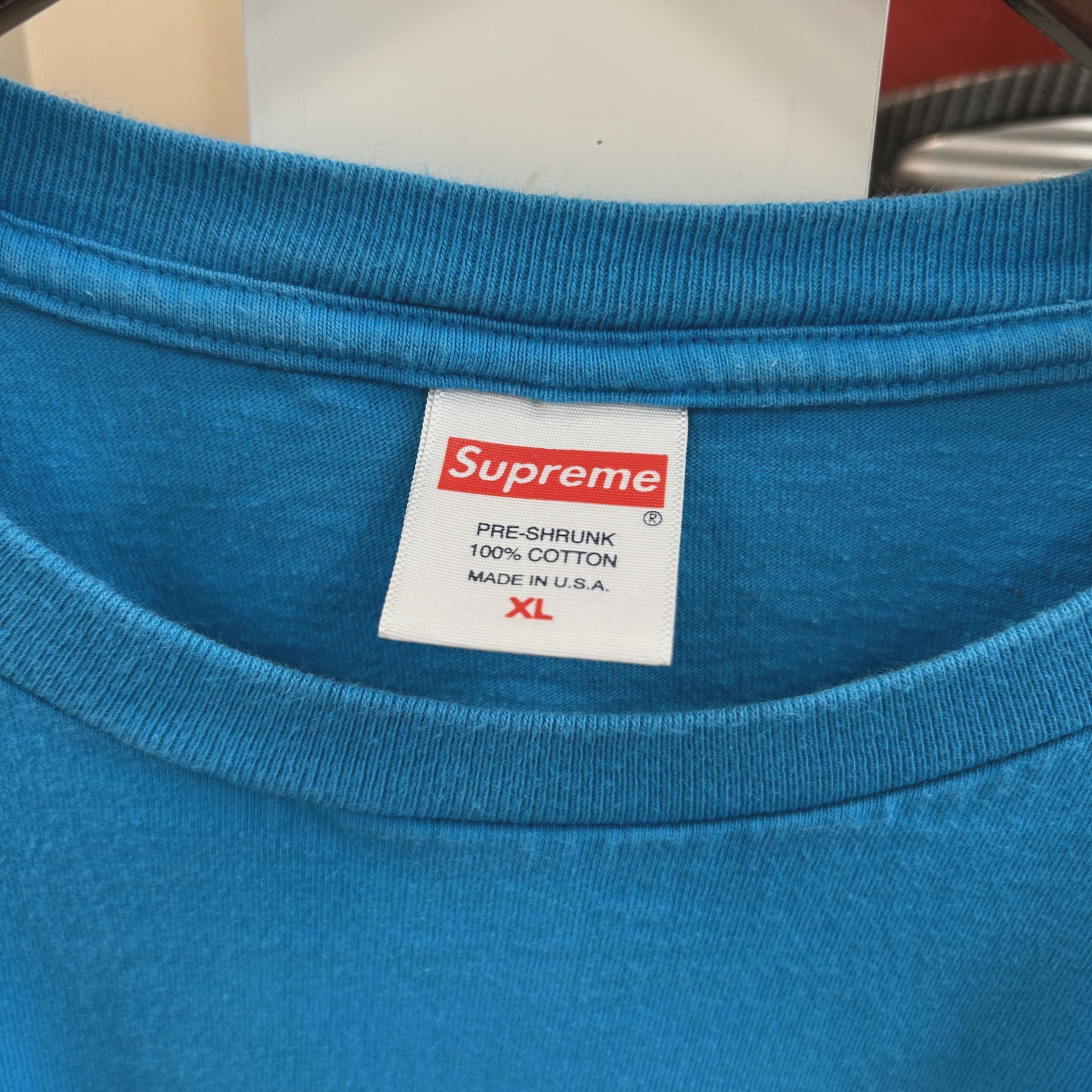 Supreme Futura Box Logo Tee Bright Blue • Pre-Owned [9055] 4