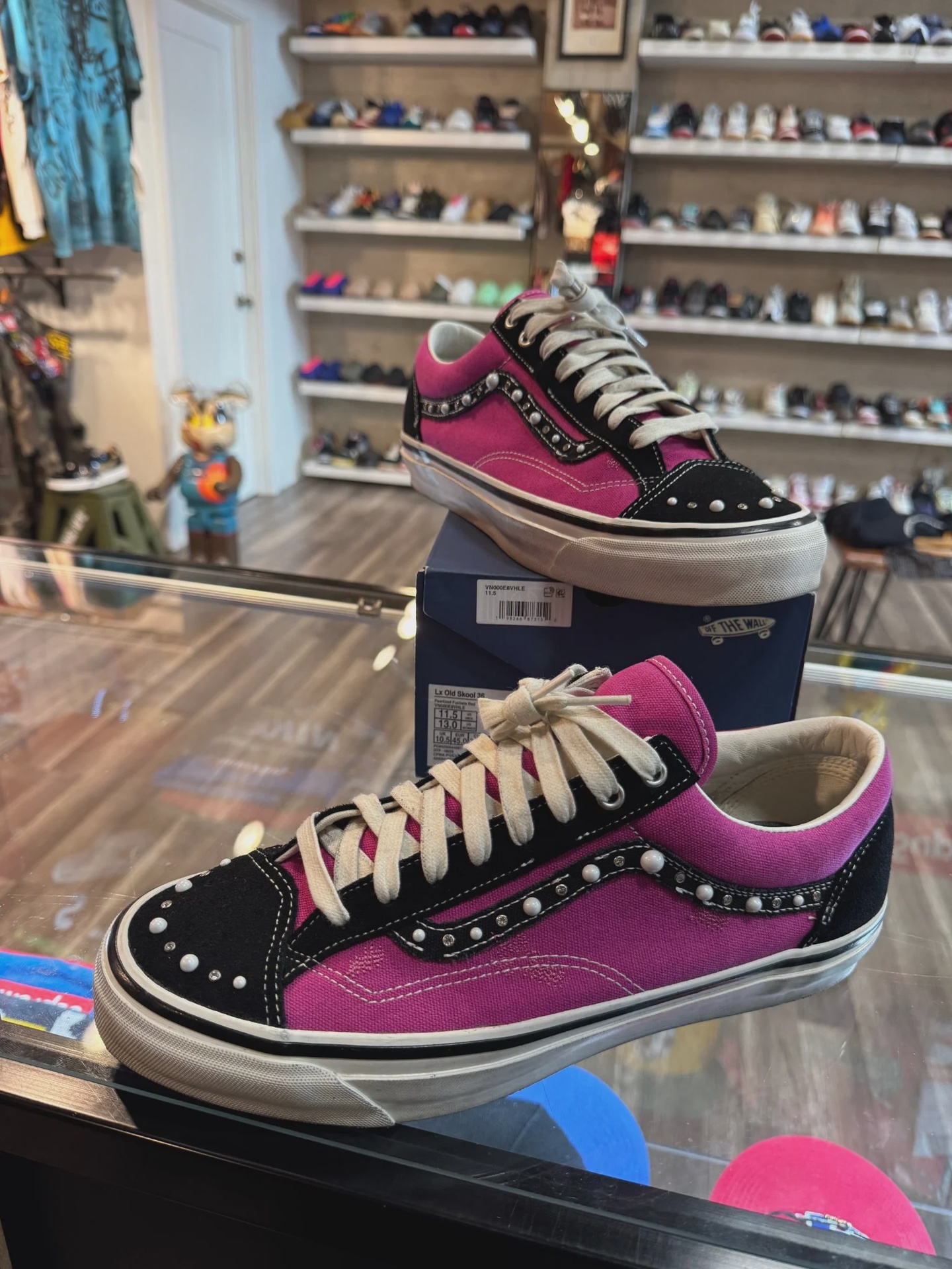 Vans OTW Old Skool 36 Pearlized Pack Pink Black • Pre-Owned [2912] - photo 1