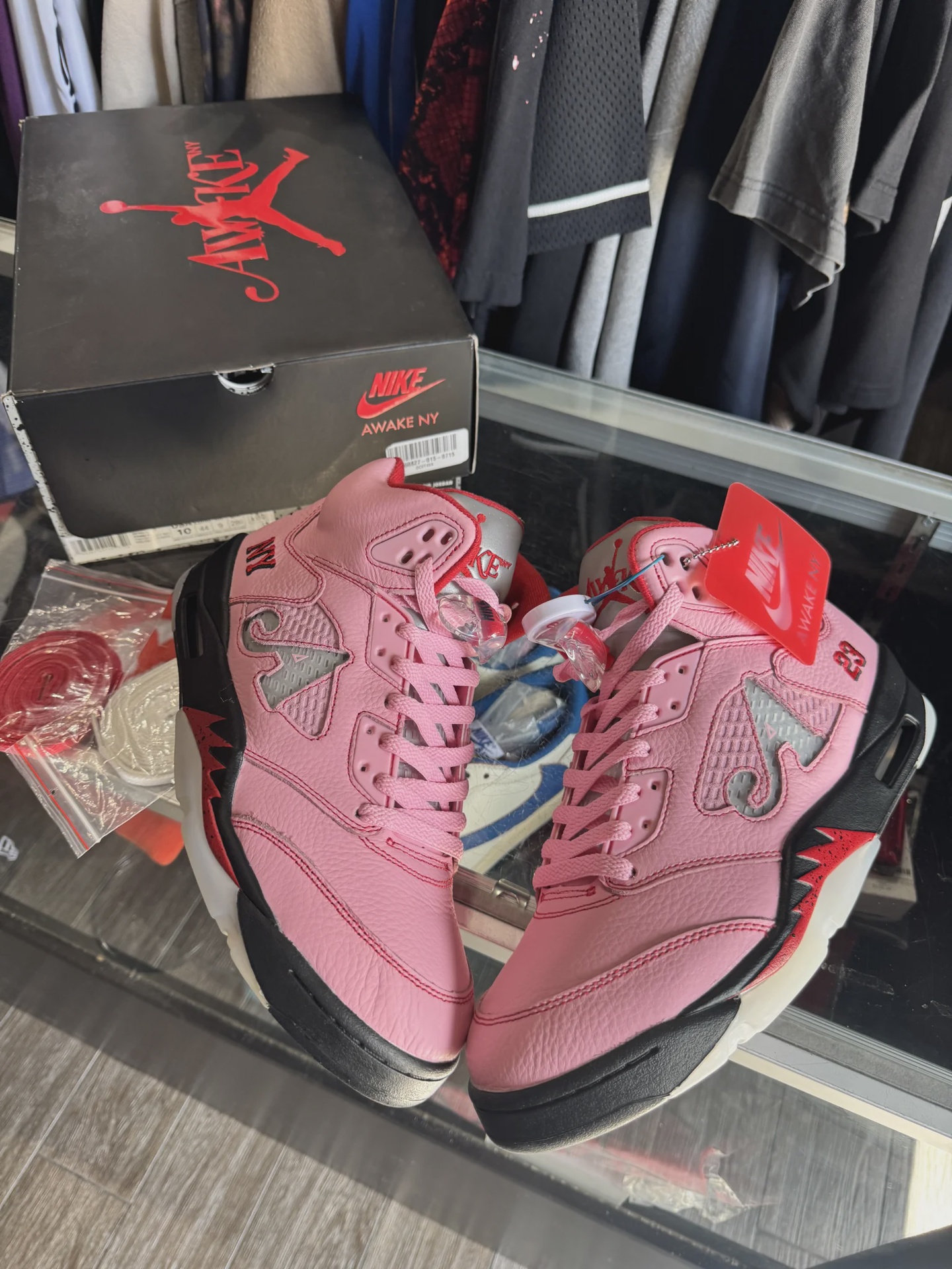 Air Jordan 5 Retro Awake NY Arctic Pink • Pre-Owned [0903] - photo 1