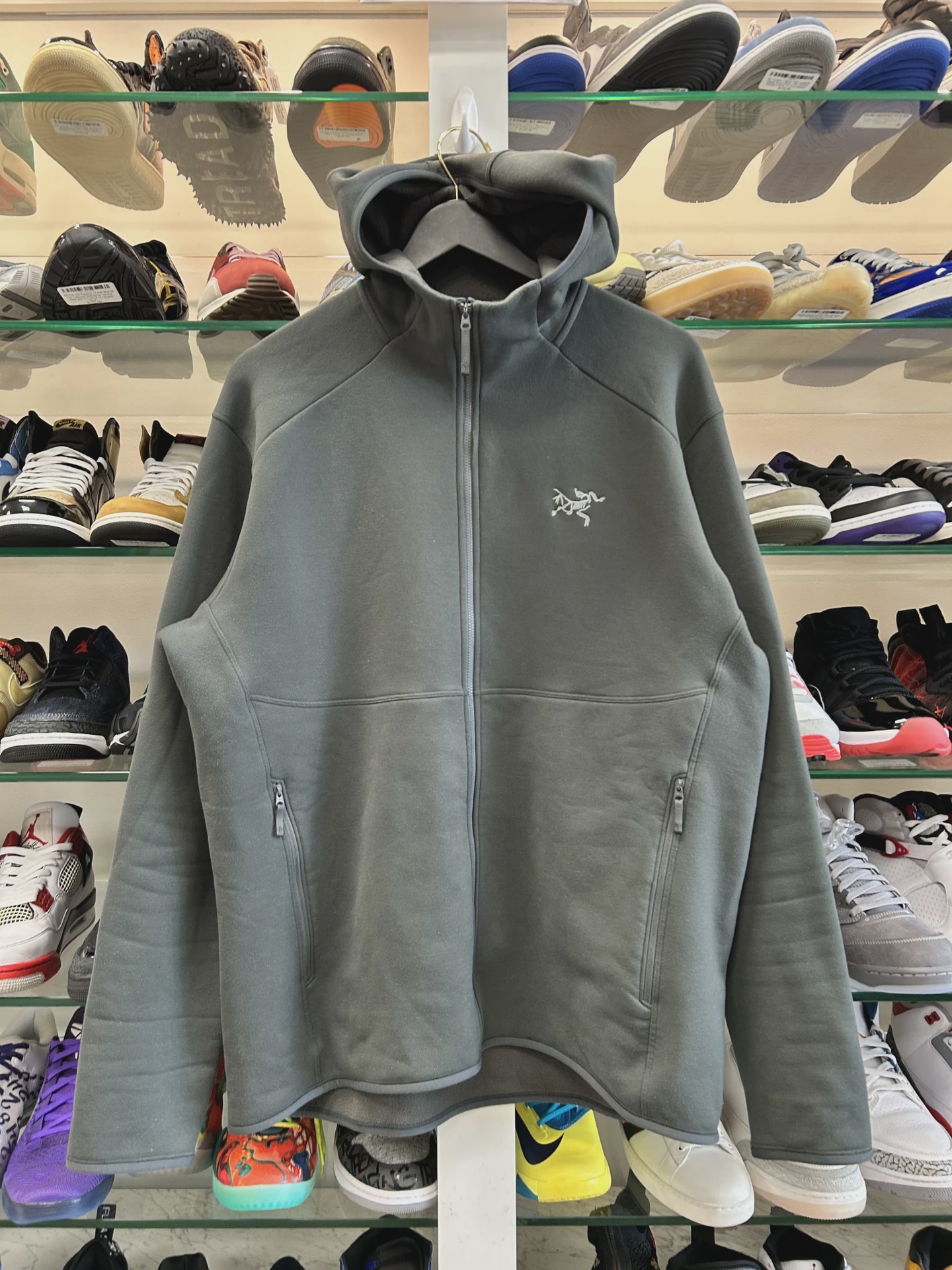 Arc'teryx Kyanite AR hoodie Gray • Pre-Owned [5688]