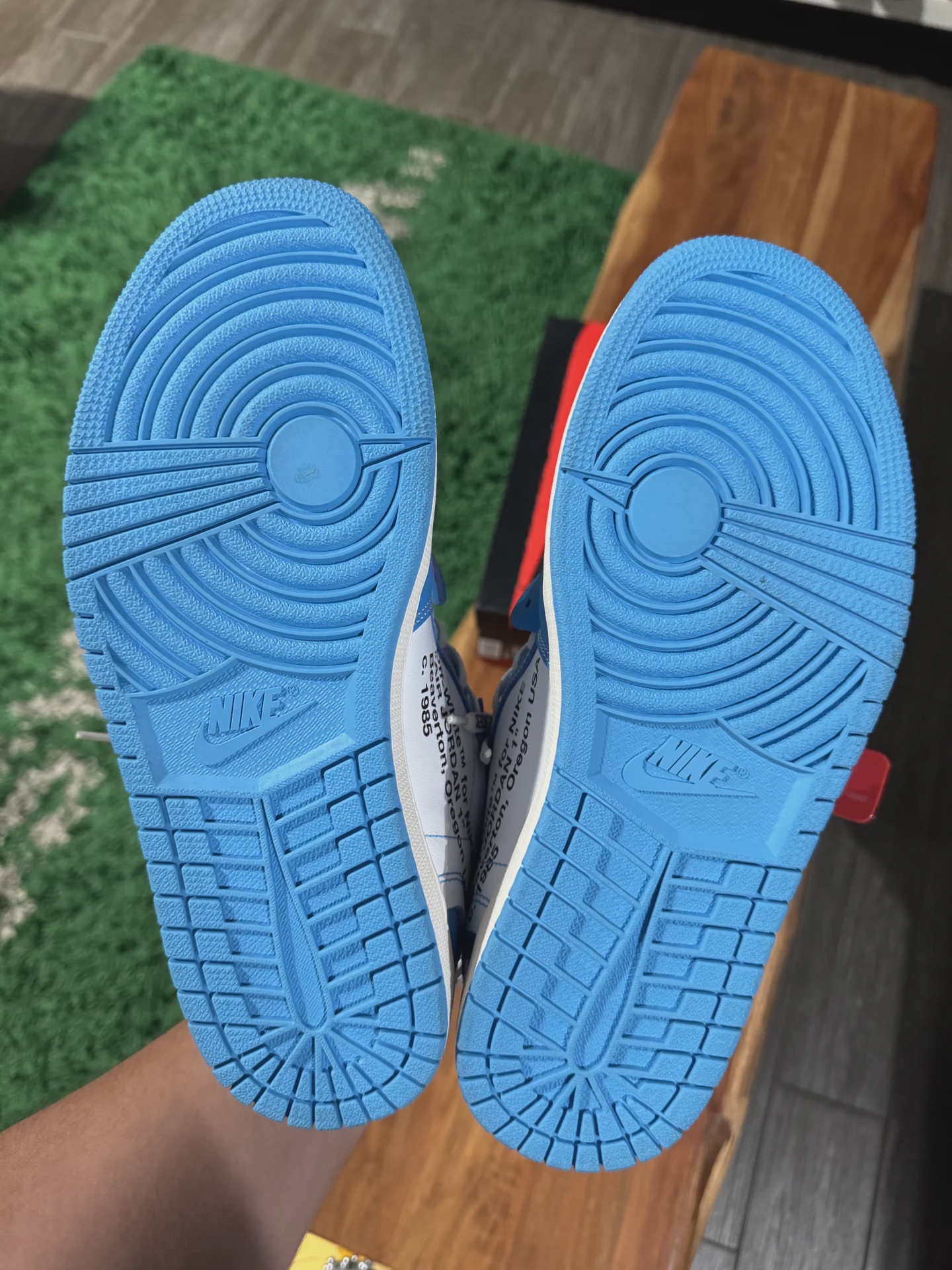 Air Jordan 1 Retro High Off-White University Blue • Pre-Owned [3579] - photo 5