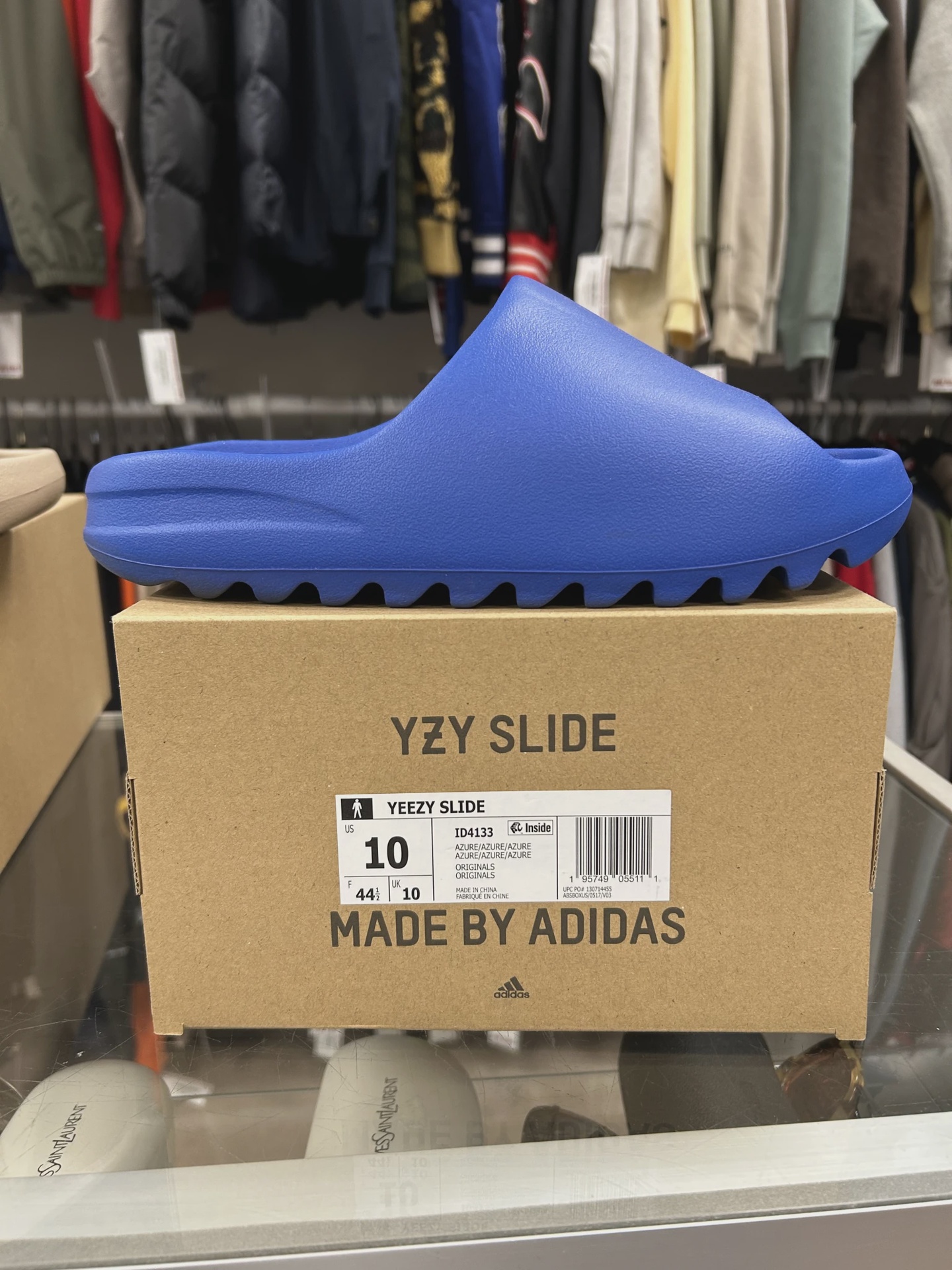 adidas Yeezy Slide Azure • Pre-Owned [8937]