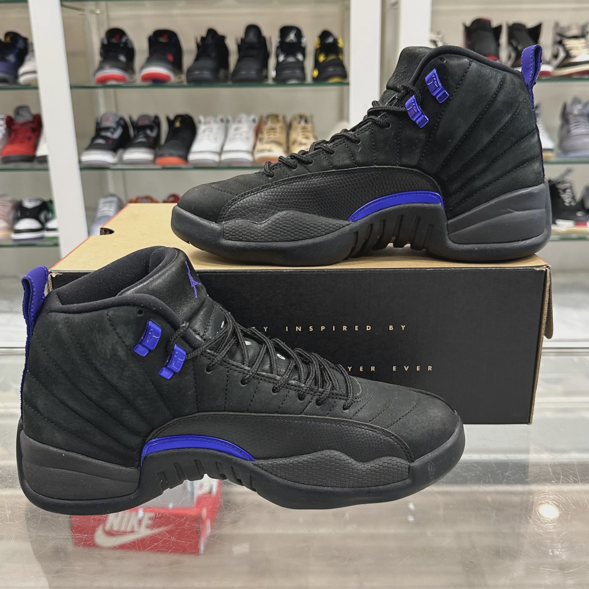 Air Jordan 12 Retro Black Dark Concord • Pre-Owned [8351] - photo 1