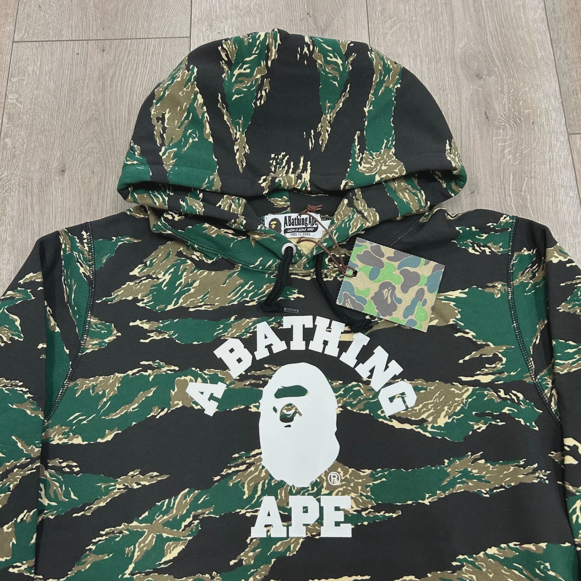 BAPE Tiger Camo College Pullover Hoodie 'Green' • Brand New [0460] - photo 5
