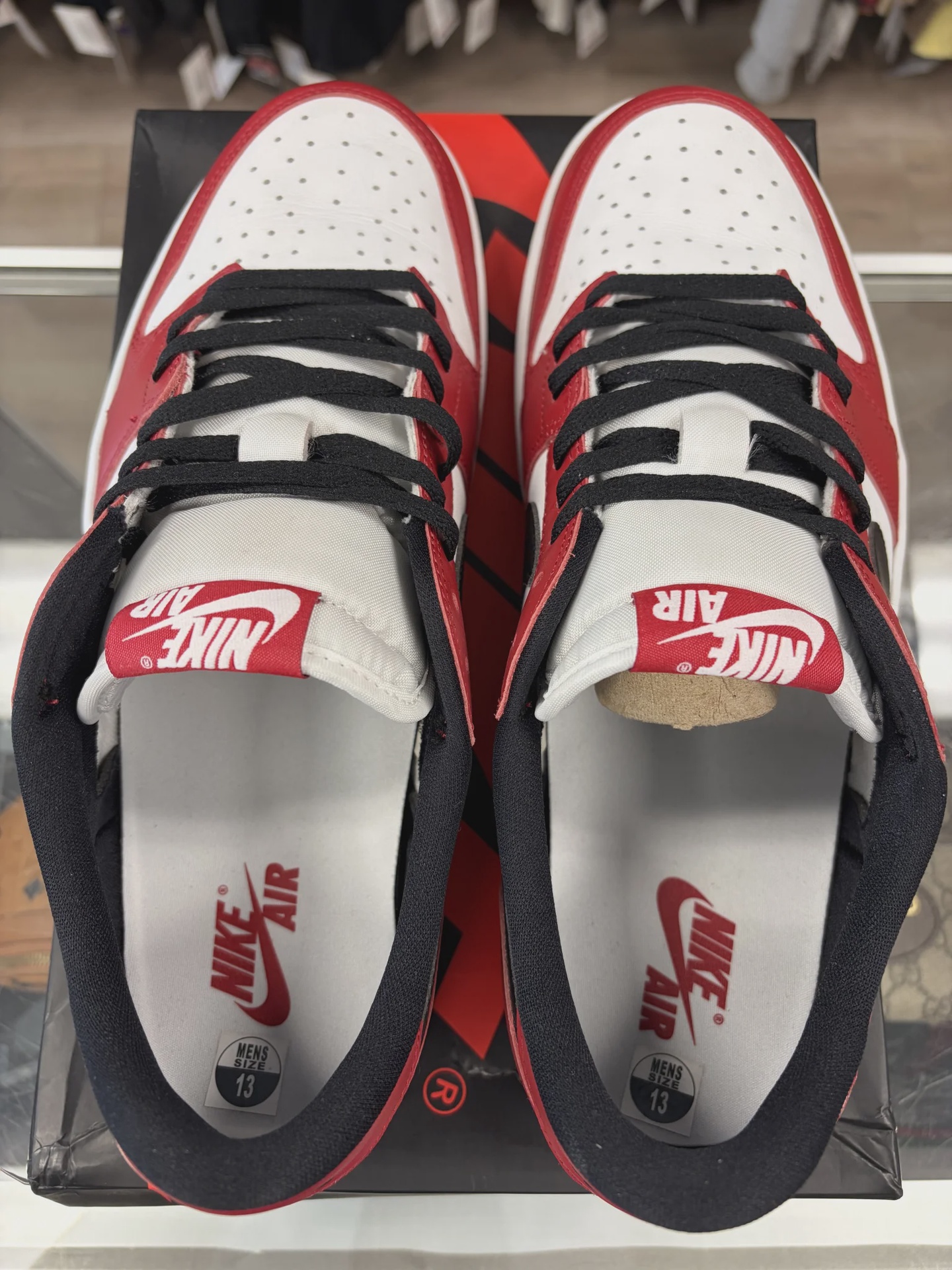Air Jordan 1 Retro Low Original Chicago (2025) • Pre-Owned [2647] - photo 3