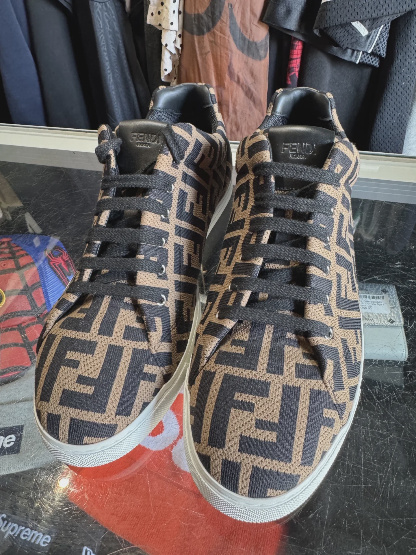 Fendi Monogram Sneaker  No Box • Pre-Owned [2761] - photo 2