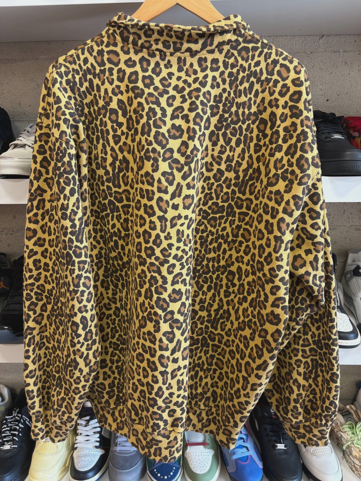 Supreme Quarter Zip Leopard Print • Pre-Owned [5770] - photo 2