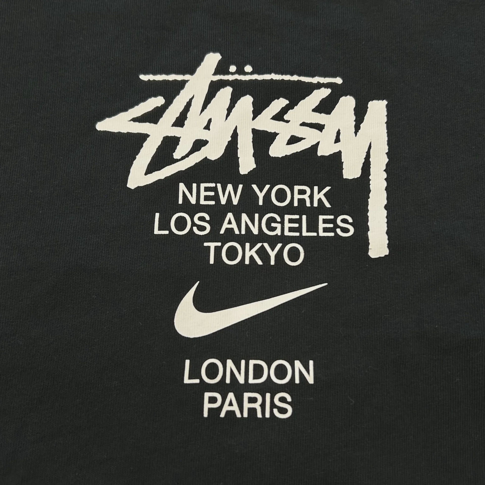 Nike x Stussy International T-shirt Black • Pre-Owned [4771] - photo 2