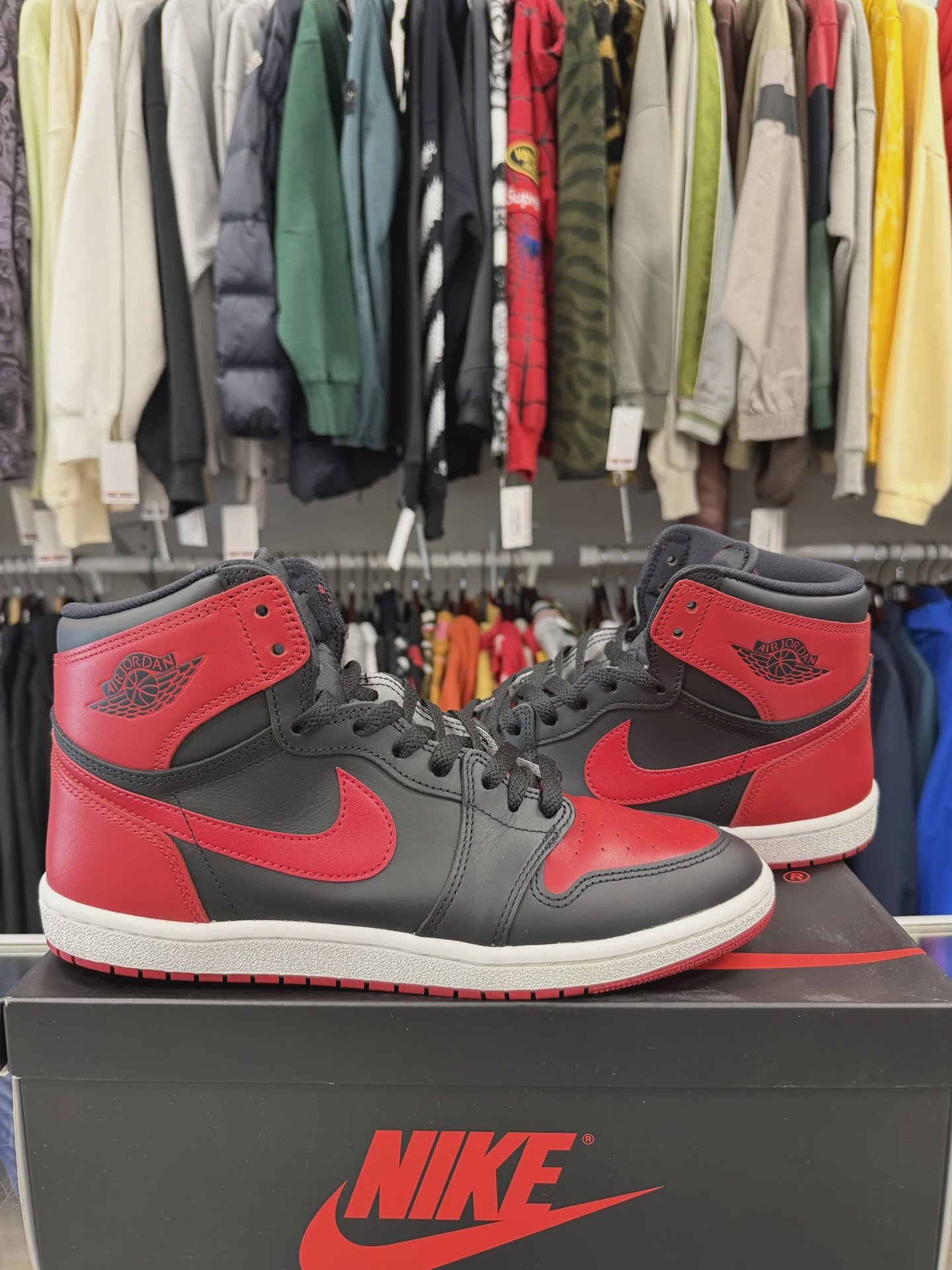Air Jordan 1 Retro High '85 Original Black Red (2025) • Pre-Owned [1536] - photo 1