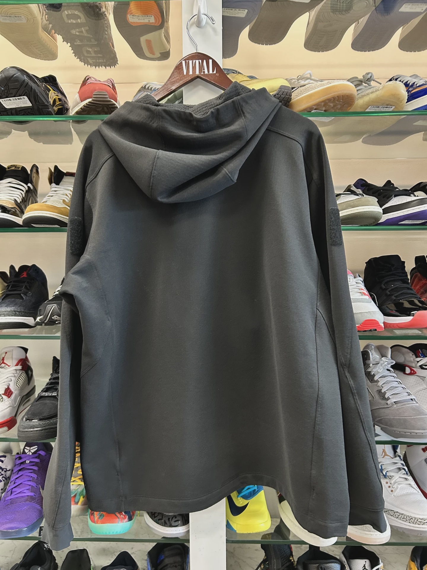 Arc'teryx Leston black hoodie • Pre-Owned [7845] 6