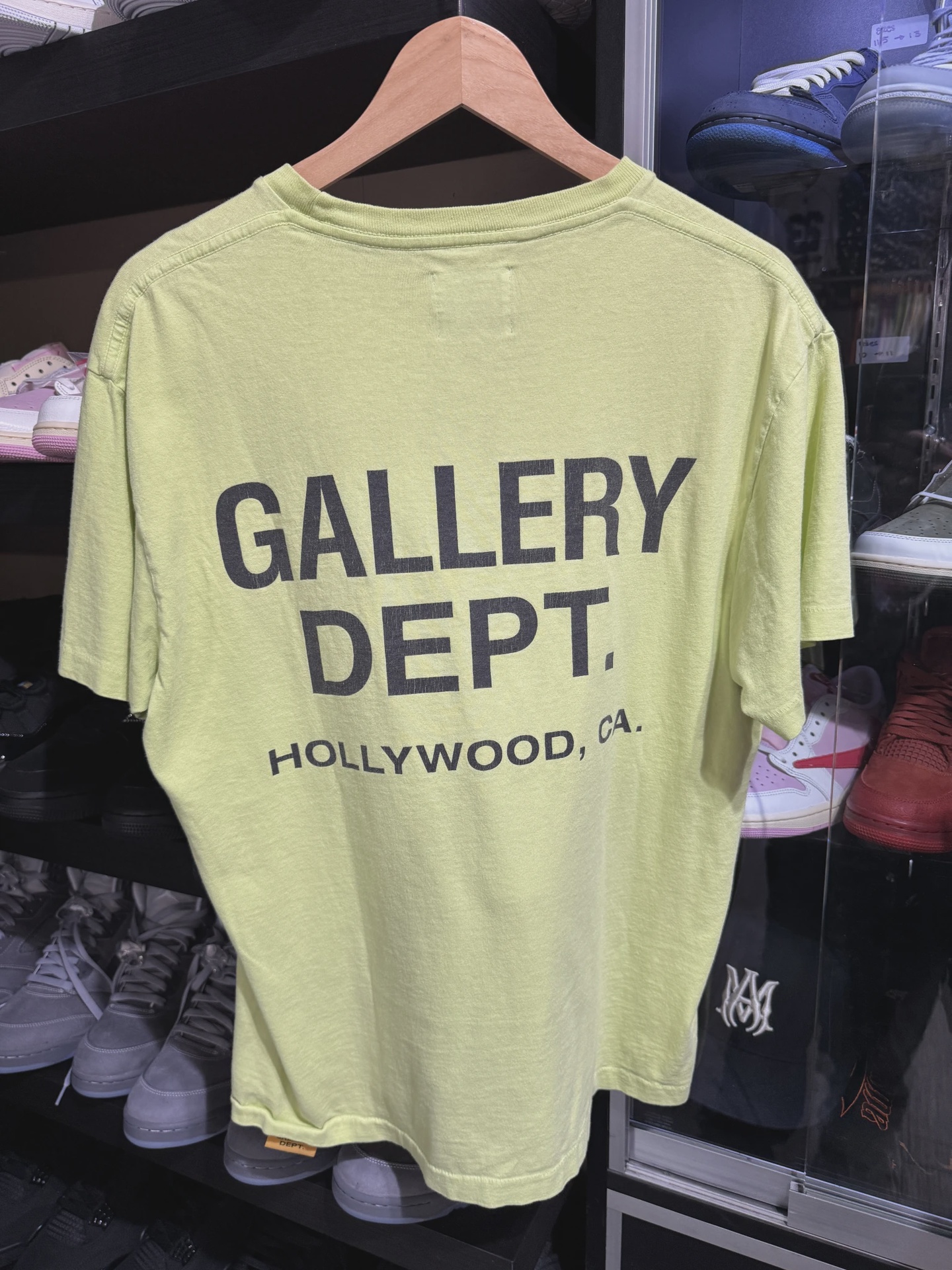 Gallery Dept Tee Green Sz M • Pre-Owned [5833] 2