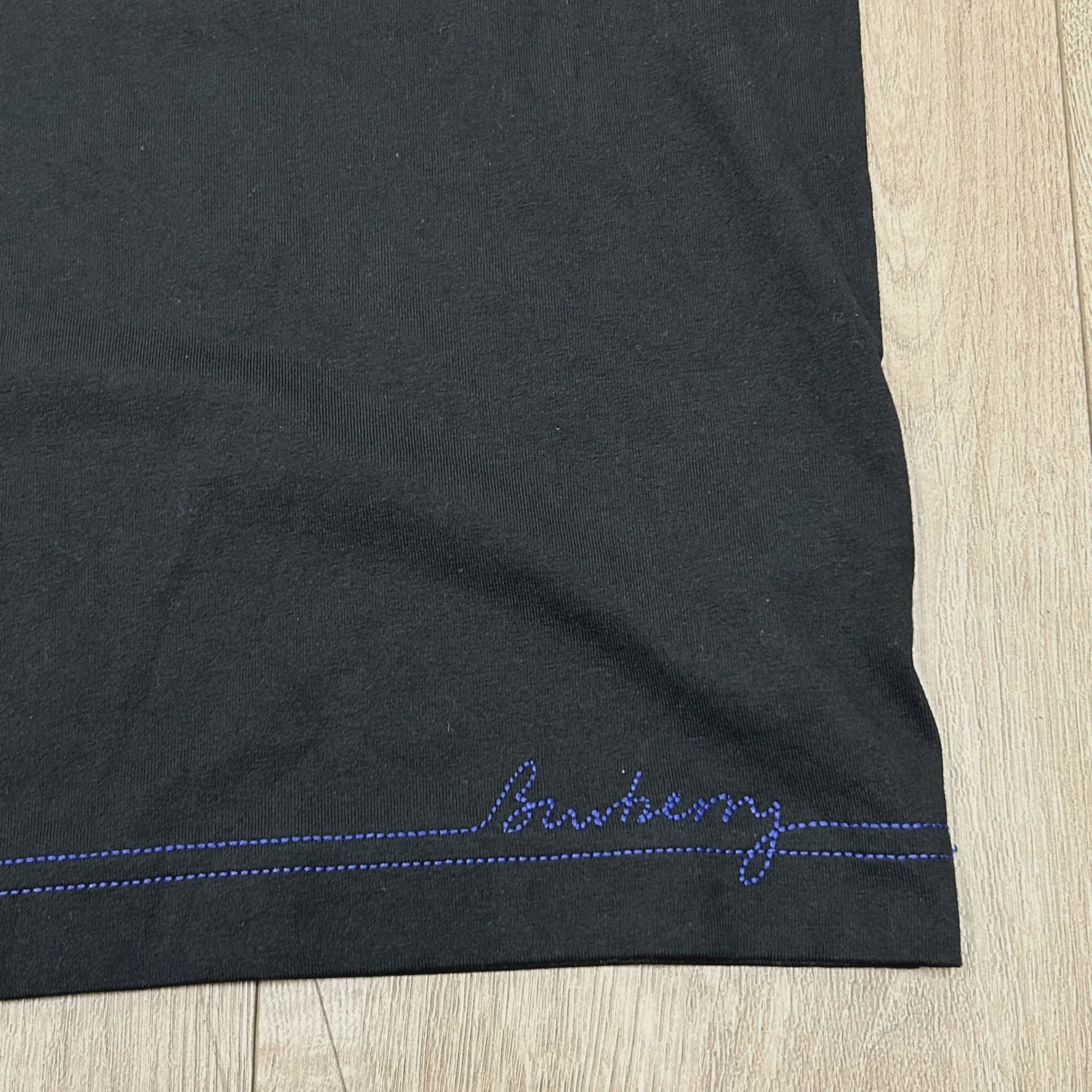 Burberry  Logo Embroidered Cotton Tee Black • Brand New [2648] - photo 3