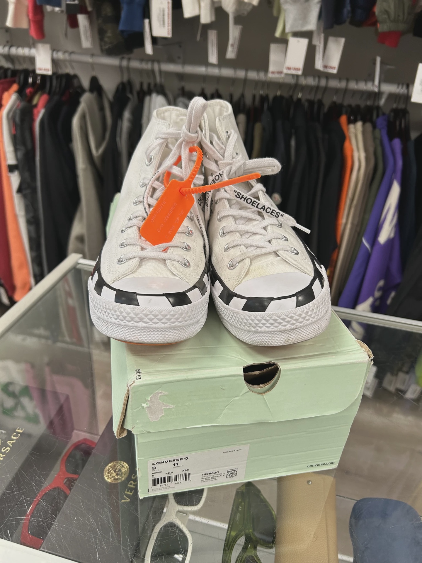 Converse Chuck Taylor All Star All Star 70 Hi Off-White • Pre-Owned [3228] 3