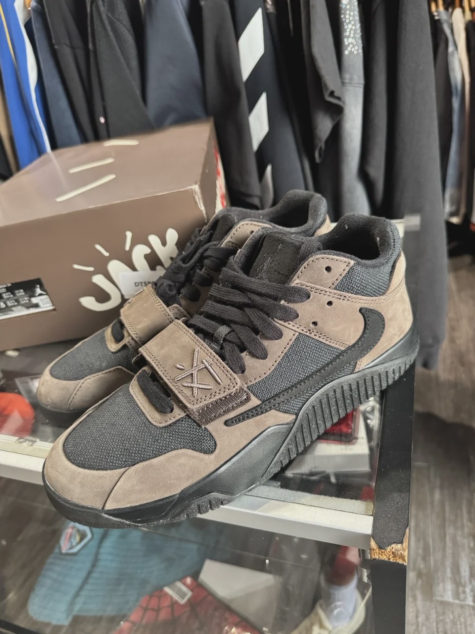 Jordan Jumpman Jack TR Travis Scott Dark Mocha • Pre-Owned [2199] - photo 2
