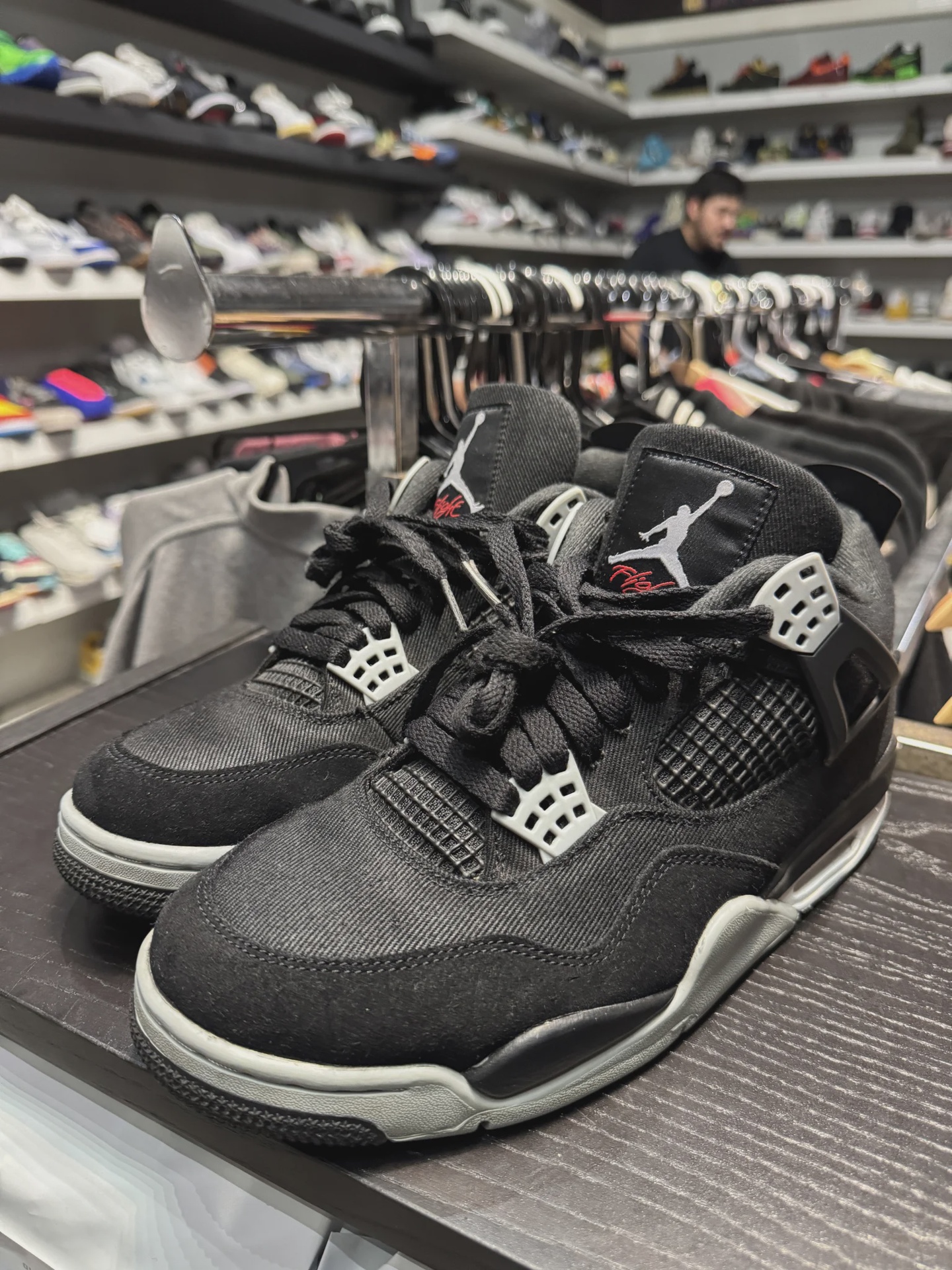 Air Jordan 4 Retro SE Black Canvas (No Box) • Pre-Owned [2882] - photo 2