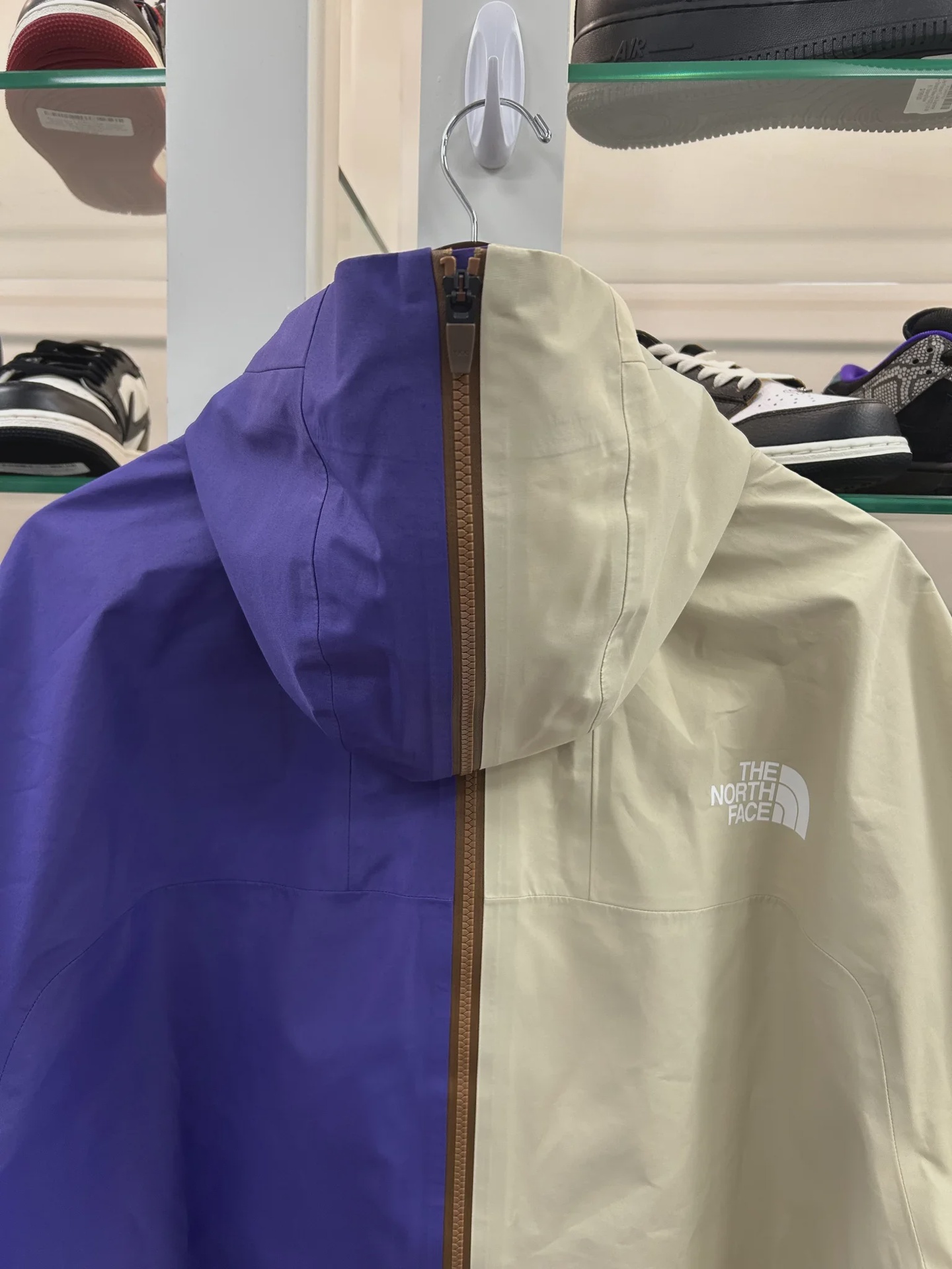 Supreme The North Face Split Taped Seam Shell Jacket • Pre-Owned [1480] - photo 6