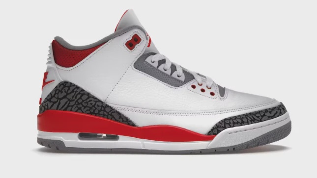 Jordan Air Jordan 3 Retro Fire Red (2022) - Size US M 9.5