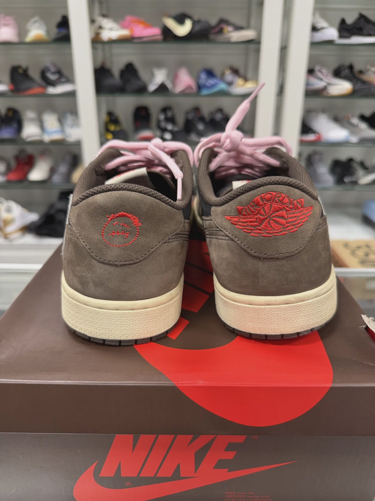 Air Jordan 1 Retro Low Original SP Travis Scott Mocha • Pre-Owned [3368] - photo 3