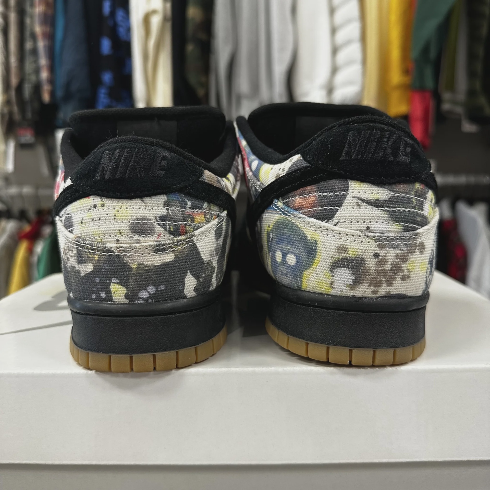 Nike SB Dunk Low Supreme Rammellzee • Pre-Owned [0024] - photo 4