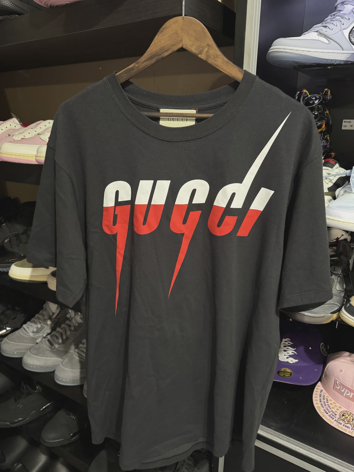 Gucci Tee Red Black XL • Pre-Owned [3505] - photo 1