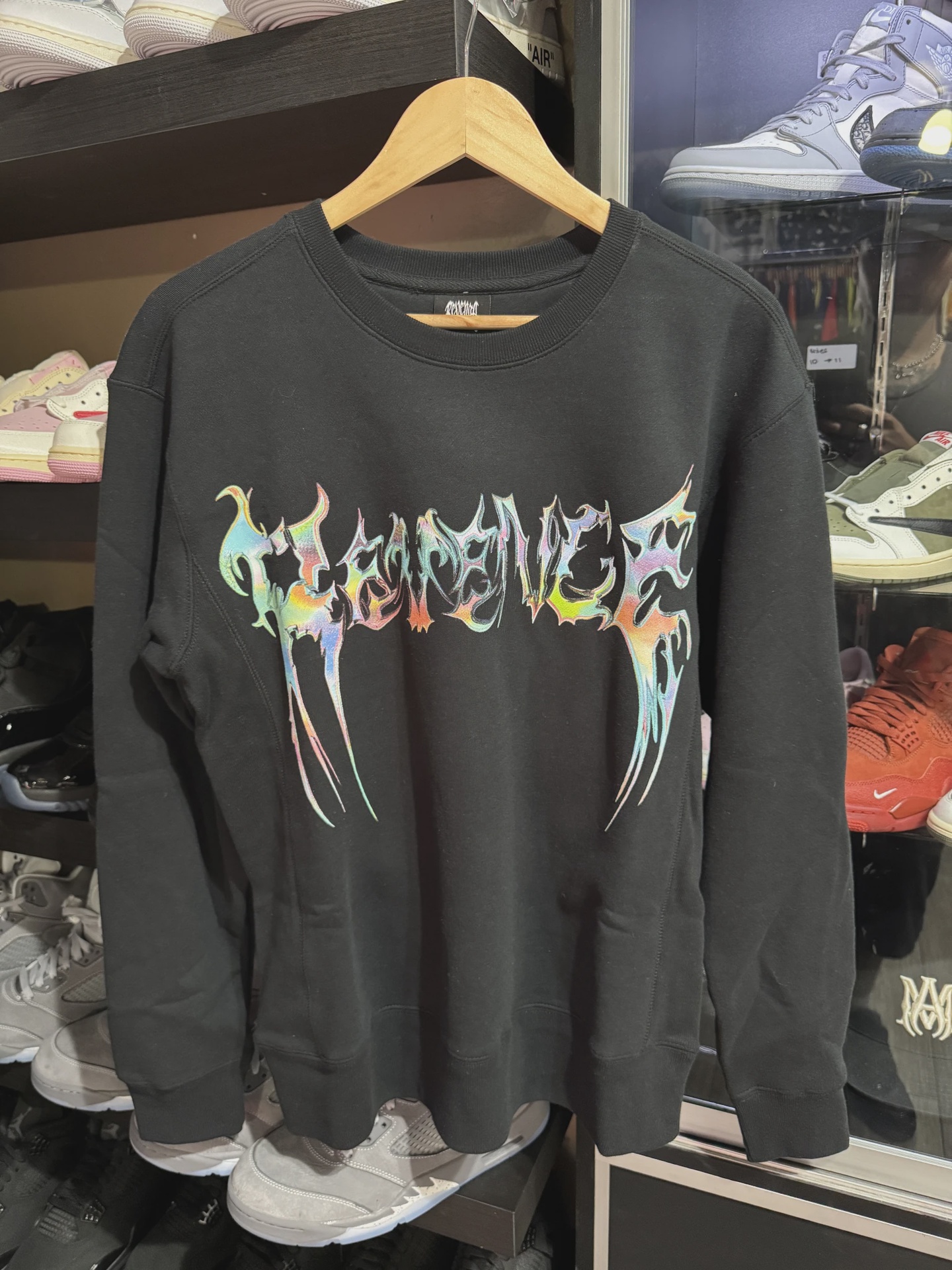 Revenge Multi Color Logo Sweater size S • Pre-Owned [6217]