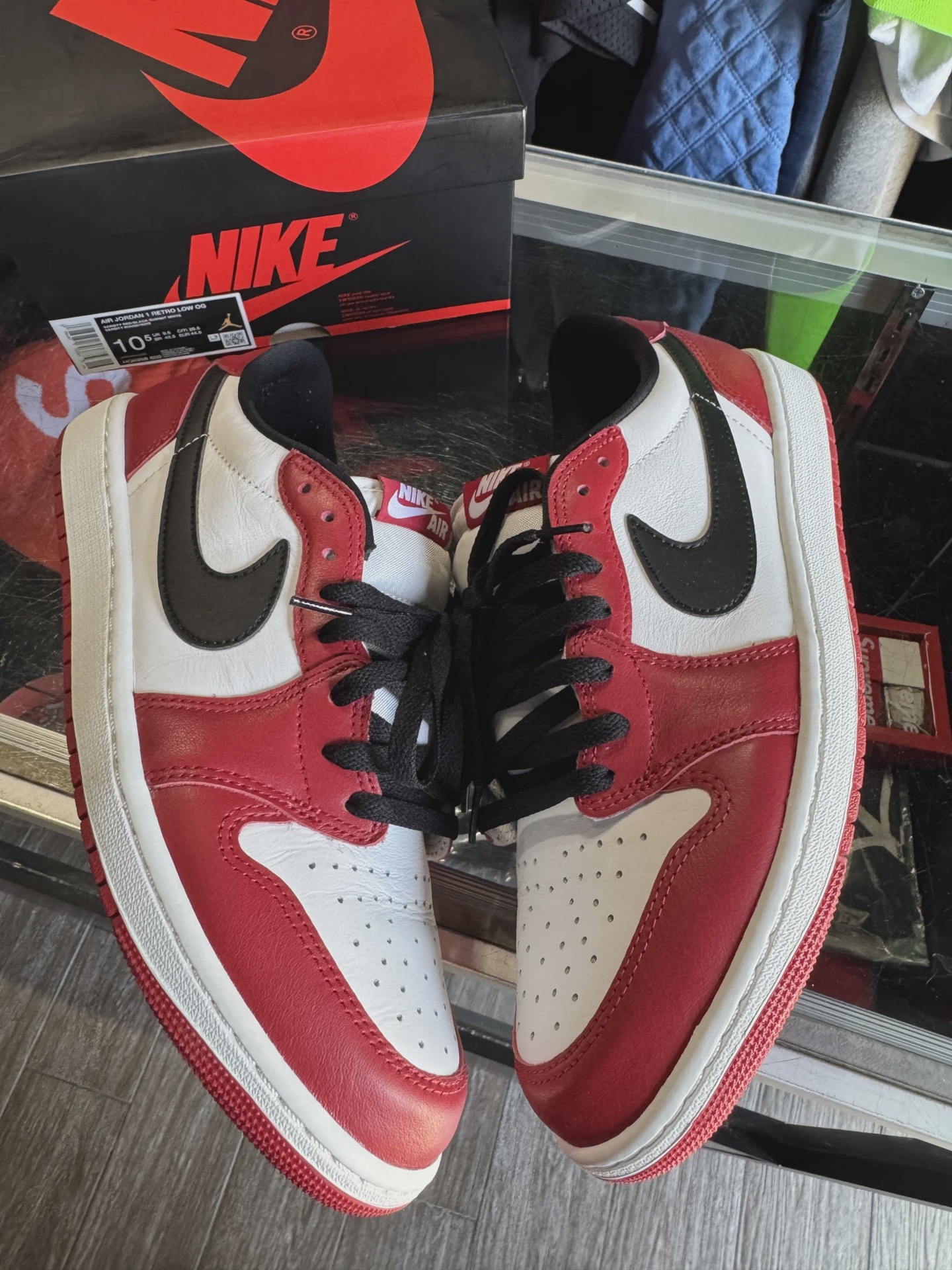 Air Jordan 1 Retro Low Original Chicago (2025) • Pre-Owned [9594] - photo 2