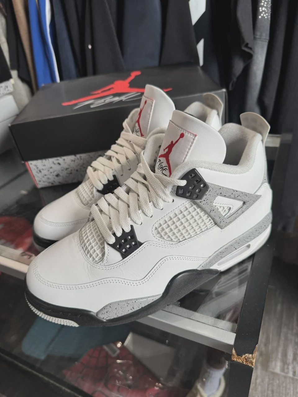 Air Jordan 4 Retro White Cement (2025) • Pre-Owned [0621] - photo 2